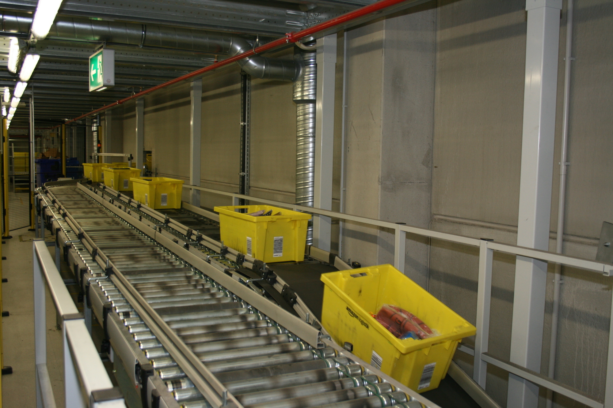 Ein Blick hinter die Kulissen am Amazon Standort in Graben. Foto: B4B WIRTSCHAFTSLEBEN SCHWABEN