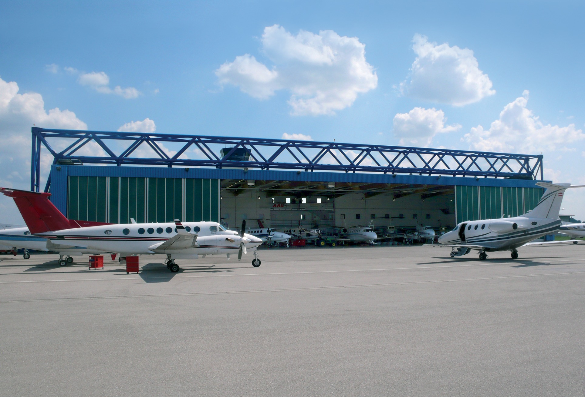 Augsburg Air Service erweitert sein Instandhaltungsangebot für Kunden europaweit. Foto: AAS Augsburg, Germany