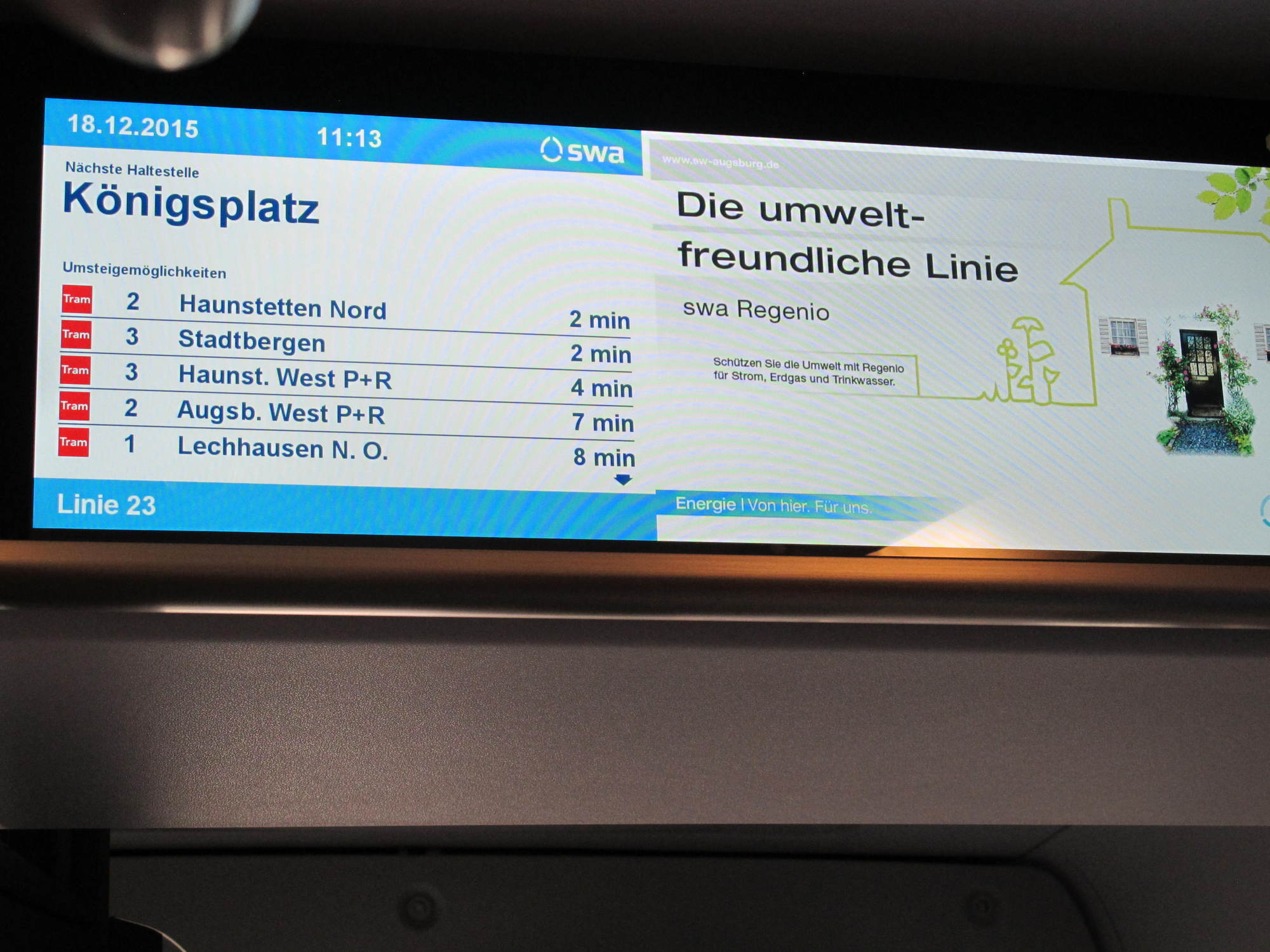 Der neue Erdgasbus von Mercedes geht ab 2016 für die swa in Betrieb. Foto: B4B WIRTSCHAFTSLEBEN SCHWABEN
