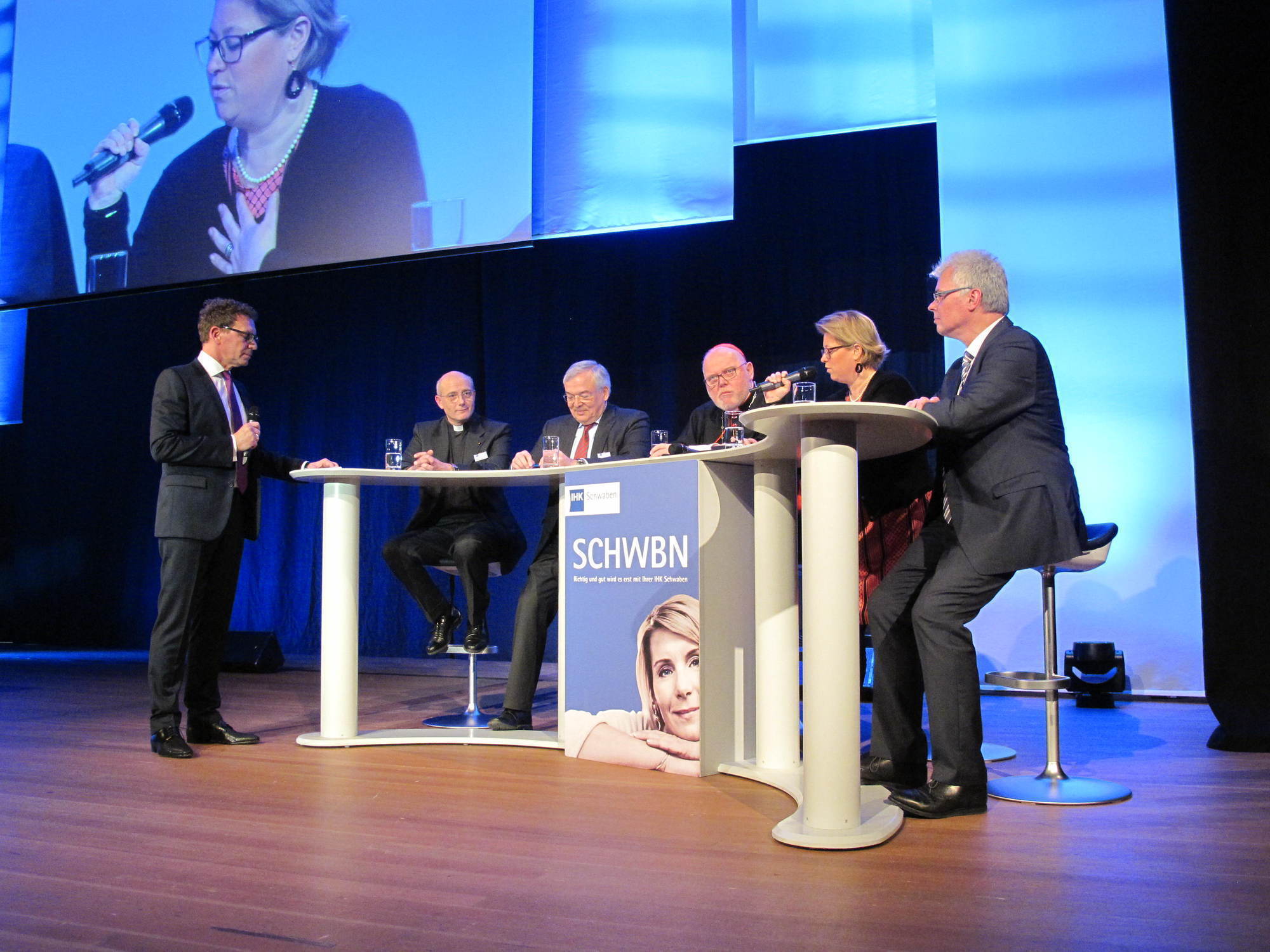Der Neujahrsempfang der IHK Schwaben begeisterte rund 1.300 Gäste. Foto: B4B WIRTSCHAFTSLEBEN SCHWABEN