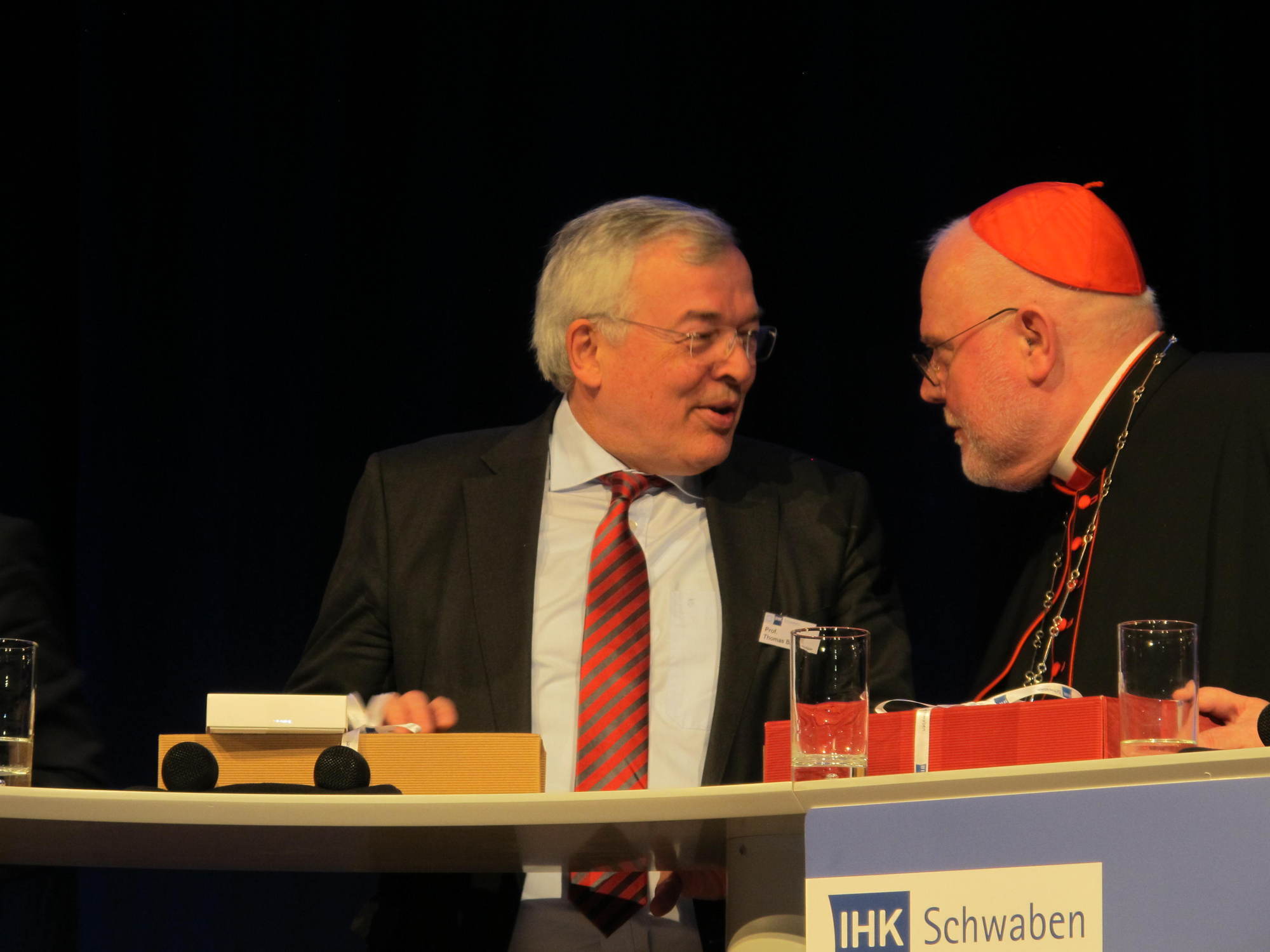 Der Neujahrsempfang der IHK Schwaben begeisterte rund 1.300 Gäste. Foto: B4B WIRTSCHAFTSLEBEN SCHWABEN