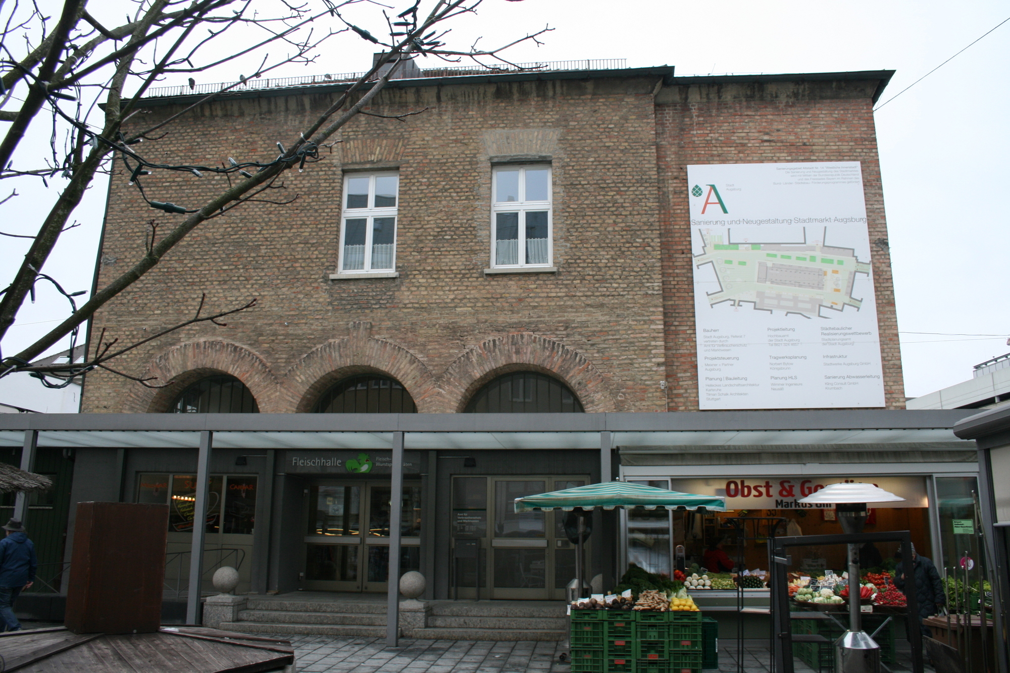Die frisch sanierte Fleischhalle begrüßt seit heute wieder Gäste. Foto: B4B WIRTSCHAFTSLEBEN SCHWABEN