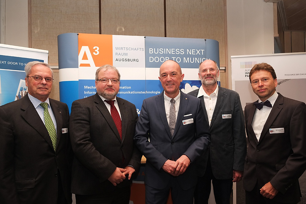 Das HOLZ+ Symposium zeigte Potenziale im Bereich Bereich der Holzverbundlösungen und Holzverbundmaterialien auf. Foto: Regio A3