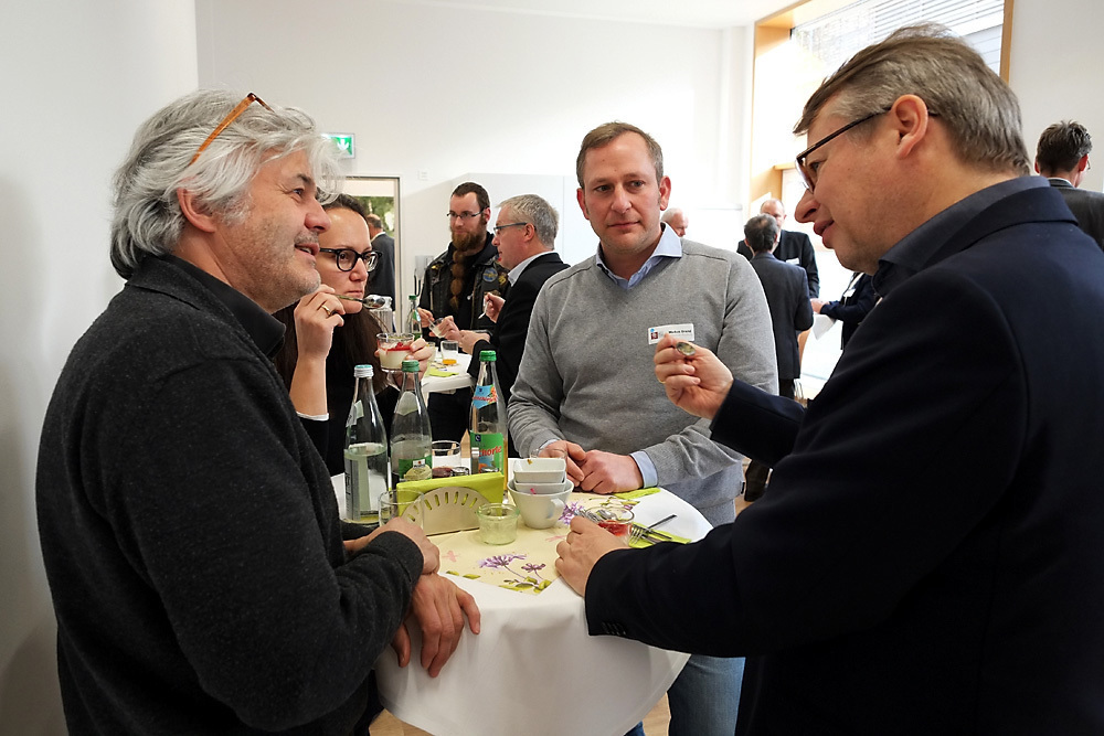 Das HOLZ+ Symposium zeigte Potenziale im Bereich Bereich der Holzverbundlösungen und Holzverbundmaterialien auf. Foto: Regio A3