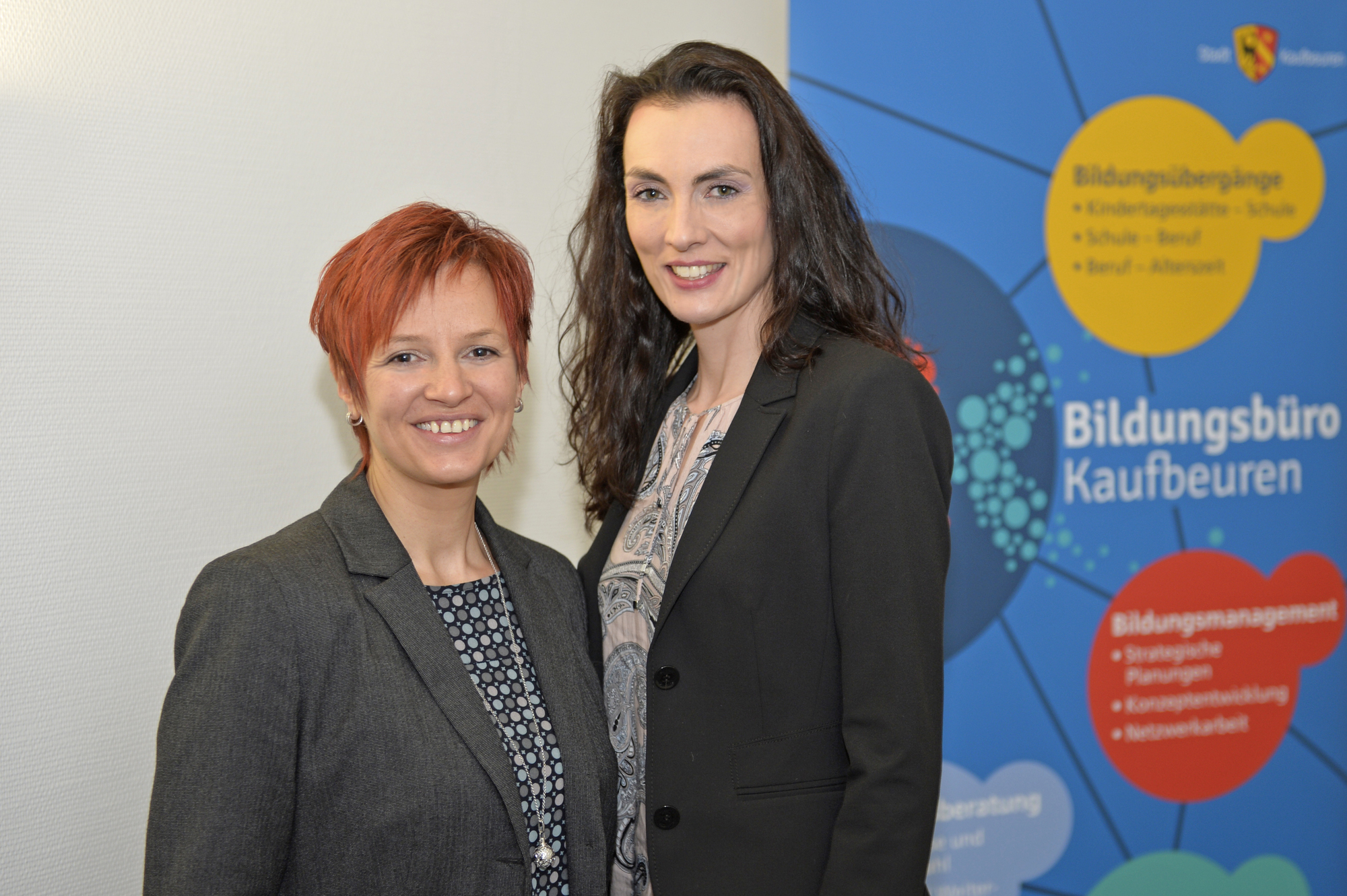 Die neue Führungsspitze des Kaufbeurer Bildungsbüros: Tanja Stölzle (links) und Julia Mergler (rechts). Bild: Kaufbeuren-aktiv
