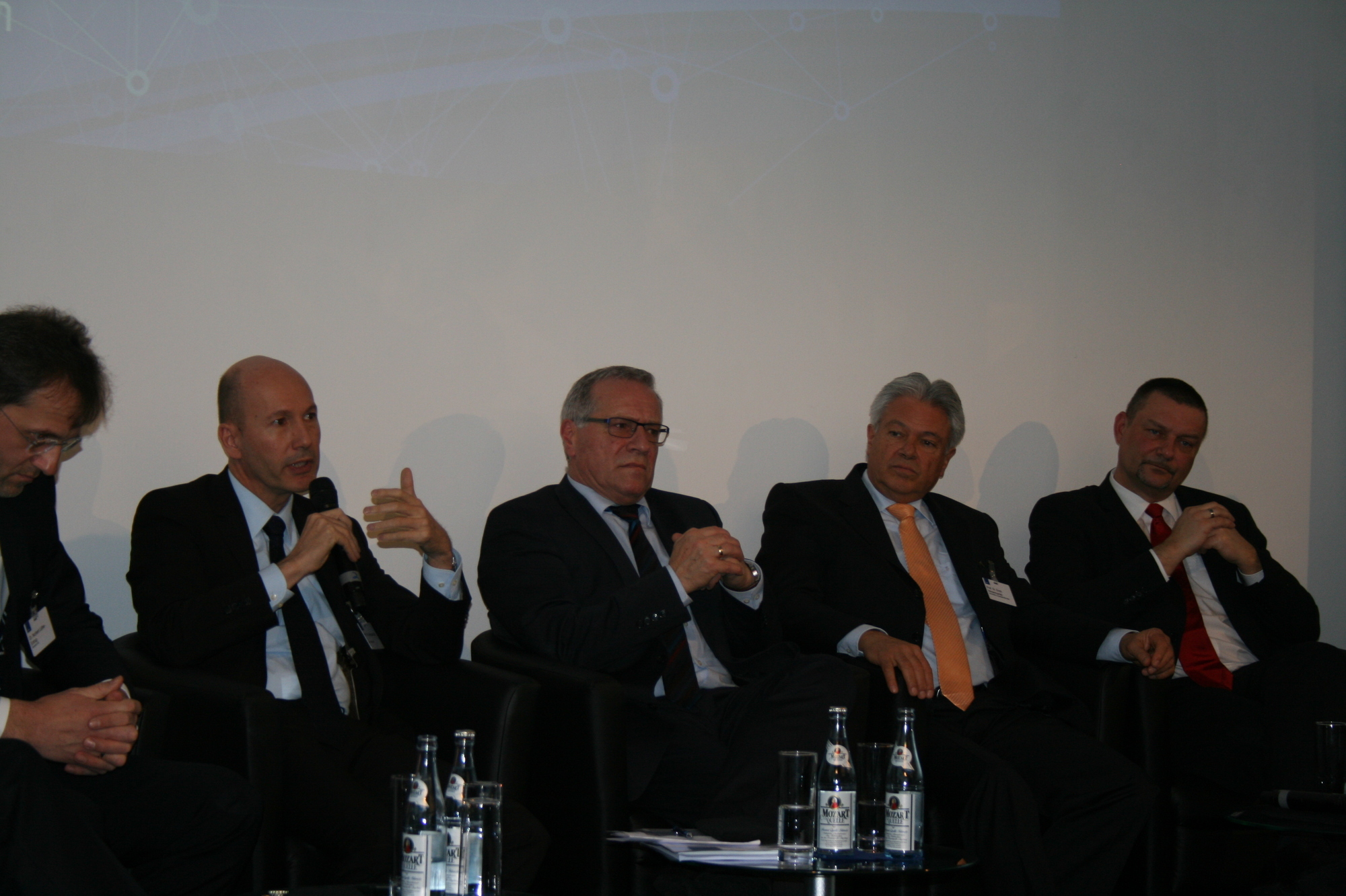 Rund 80 Vertreter aus Wirtschaft, Wissenschaft und Politik waren der Einladung der vbw zu SGL gefolgt. Foto: B4B SCHWABEN