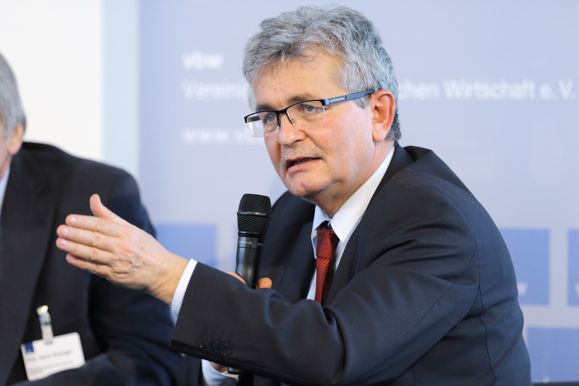 Rund 80 Vertreter aus Wirtschaft, Wissenschaft und Politik waren der Einladung der vbw zu SGL gefolgt. Foto: vbw