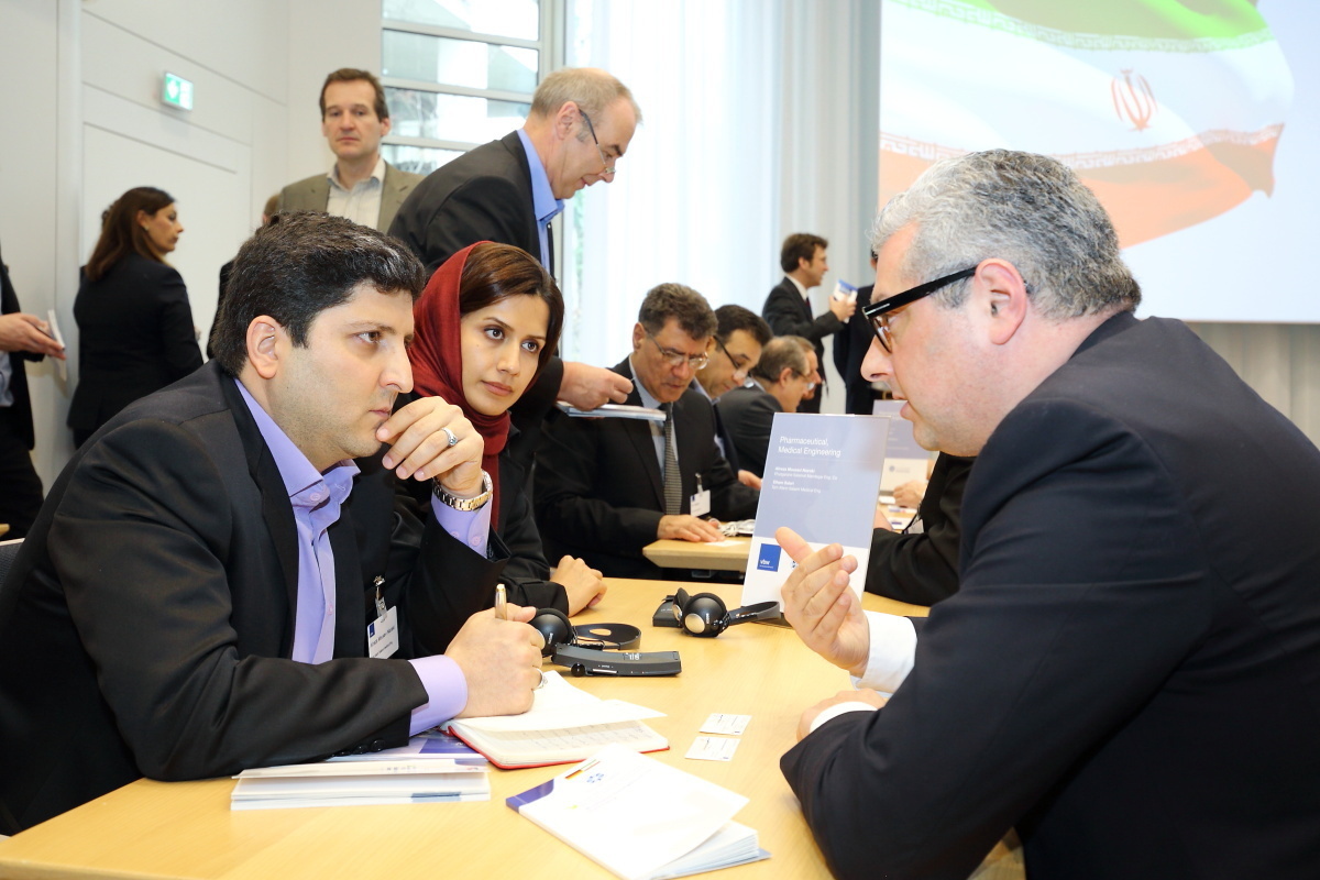 vbw begrüßt Delegationsbesuch der Teheran Kammer in München. Foto: vbw