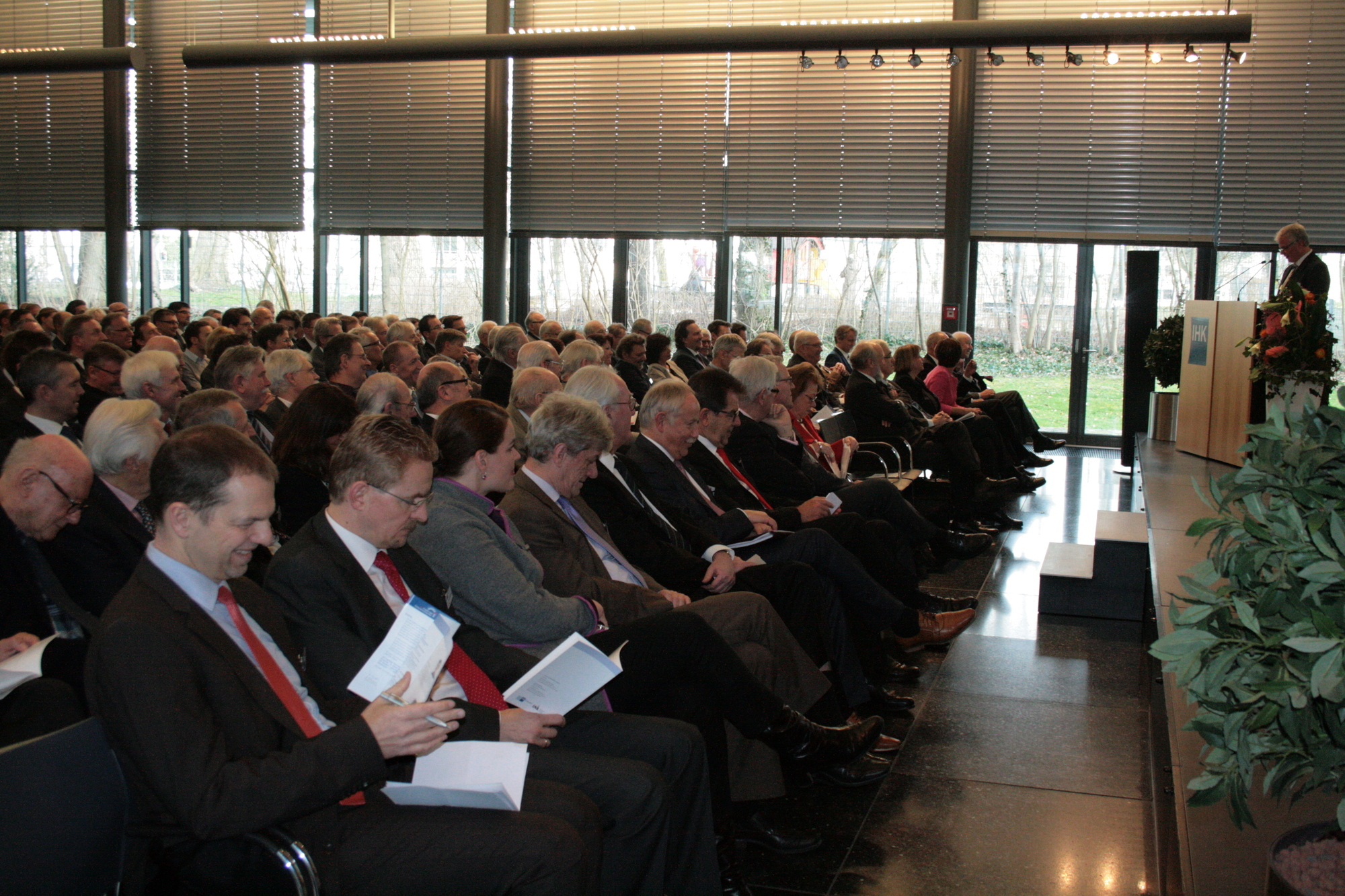 Auf dem 42. Augsburger Konjungturgespräch. Foto: B4B WIRTSCHAFTSLEBEN SCHWABEN
