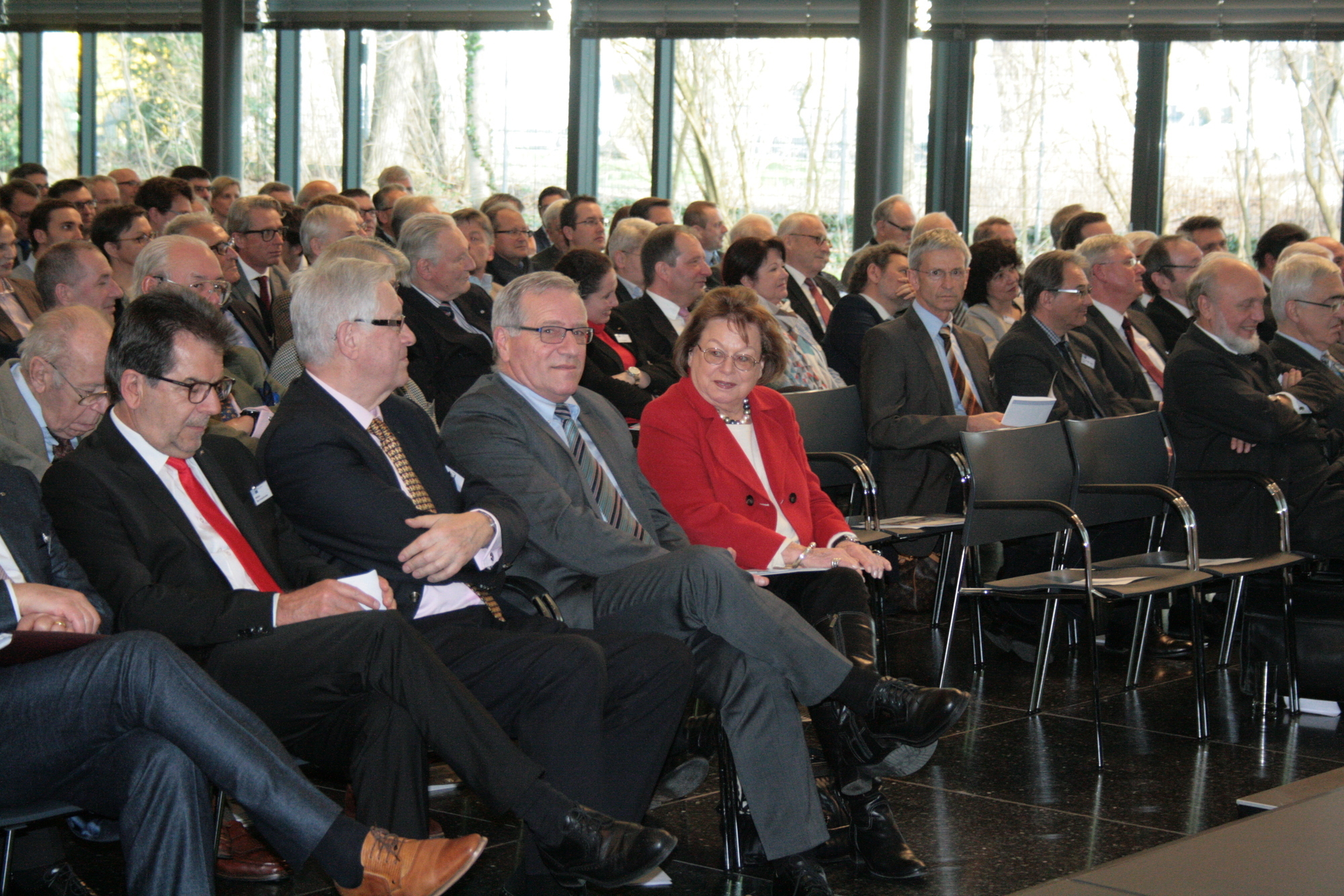 Auf dem 42. Augsburger Konjungturgespräch. Foto: B4B WIRTSCHAFTSLEBEN SCHWABEN