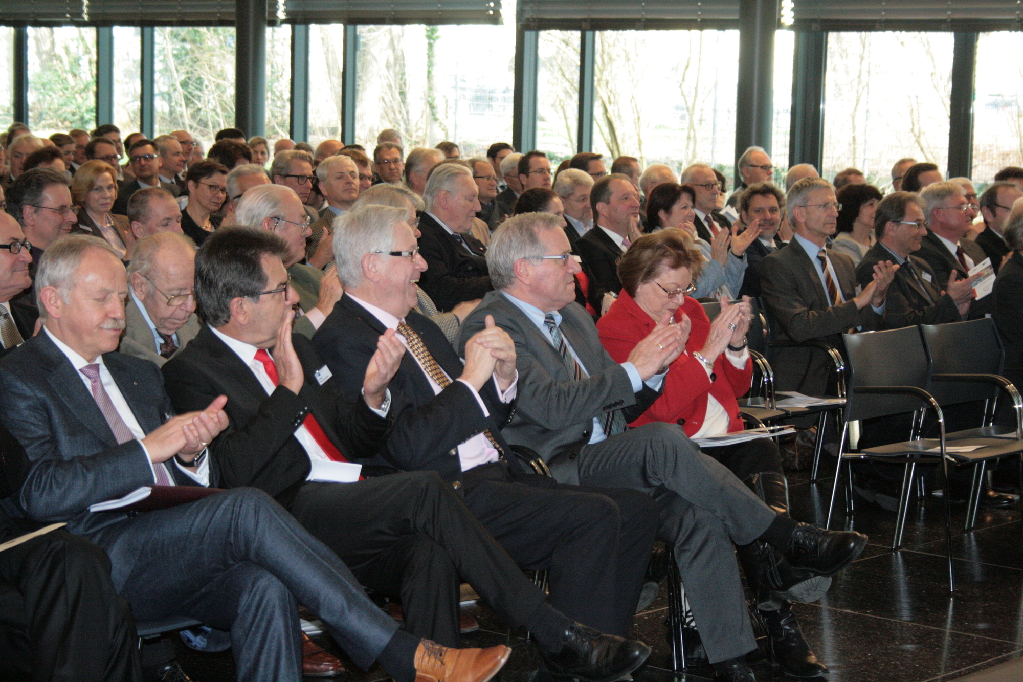 Auf dem 42. Augsburger Konjungturgespräch. Foto: B4B WIRTSCHAFTSLEBEN SCHWABEN