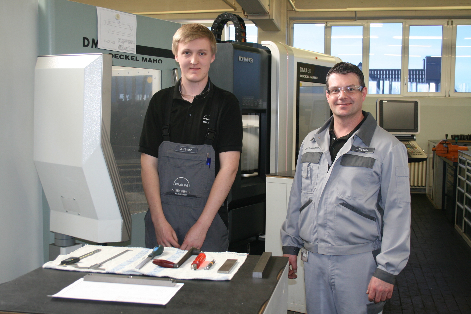 Staatssekretär Johannes Hintersberger besuchte MAN Diesel & Turbo SE am 22. Februar 2016. Foto: B4B WIRTSCHAFTSLEBEN SCHWABEN