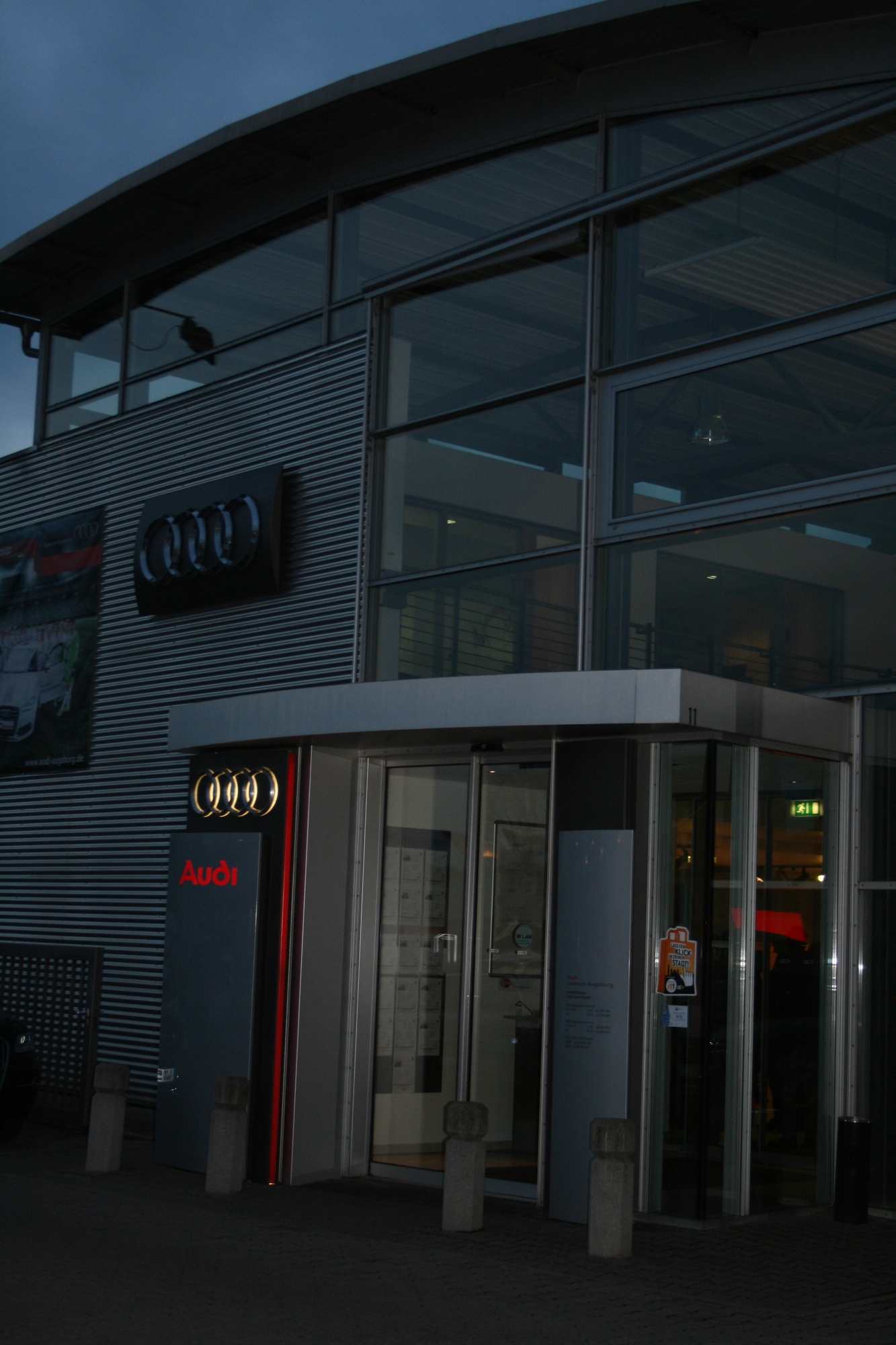 Der Jahresauftakt des BVMW fand am 24. Februar 2016 im Audi Zentrum in Göggingen statt. Foto: B4B WIRTSCHAFTSLEBEN SCHWABEN