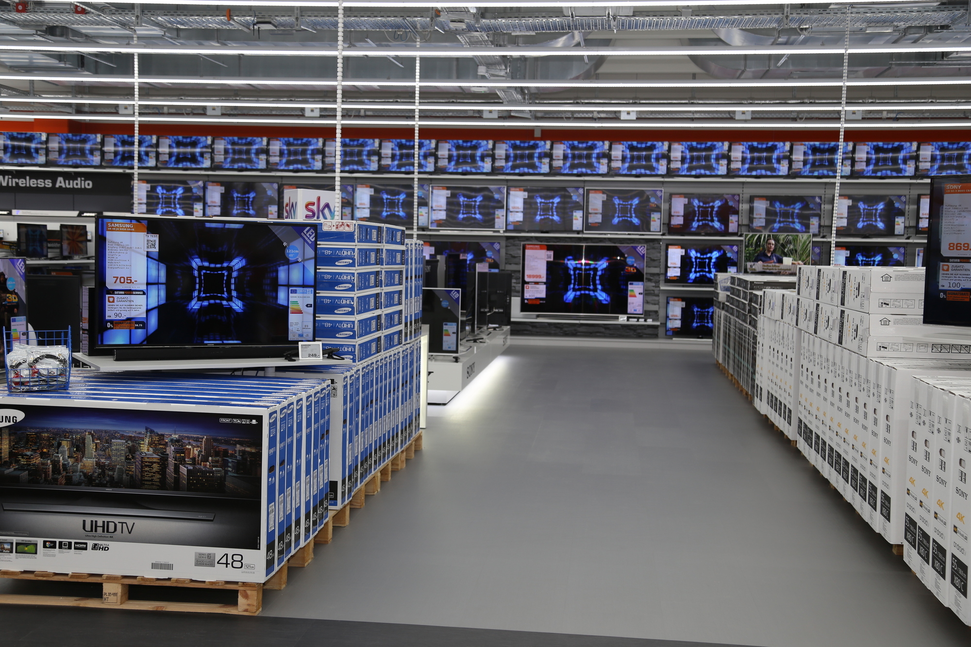 Der neue Saturn Elektrofachmarkt in Friedberg. Foto: Kathrin Buchenroth / B4B WIRTSCHAFTSLEBEN SCHWABEN