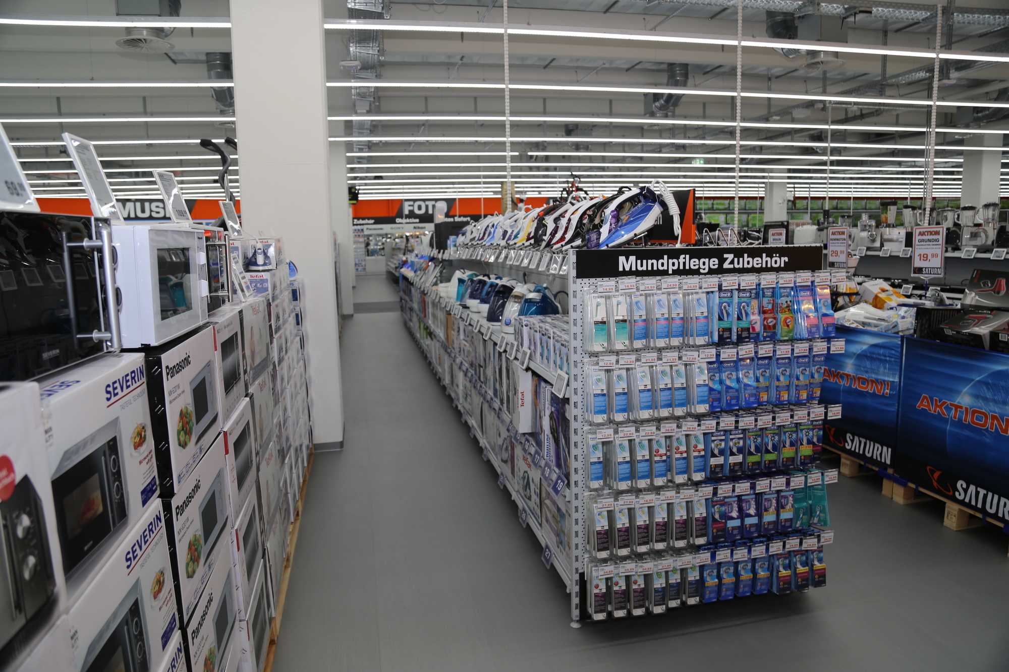 Der neue Saturn Elektrofachmarkt in Friedberg. Foto: Kathrin Buchenroth / B4B WIRTSCHAFTSLEBEN SCHWABEN