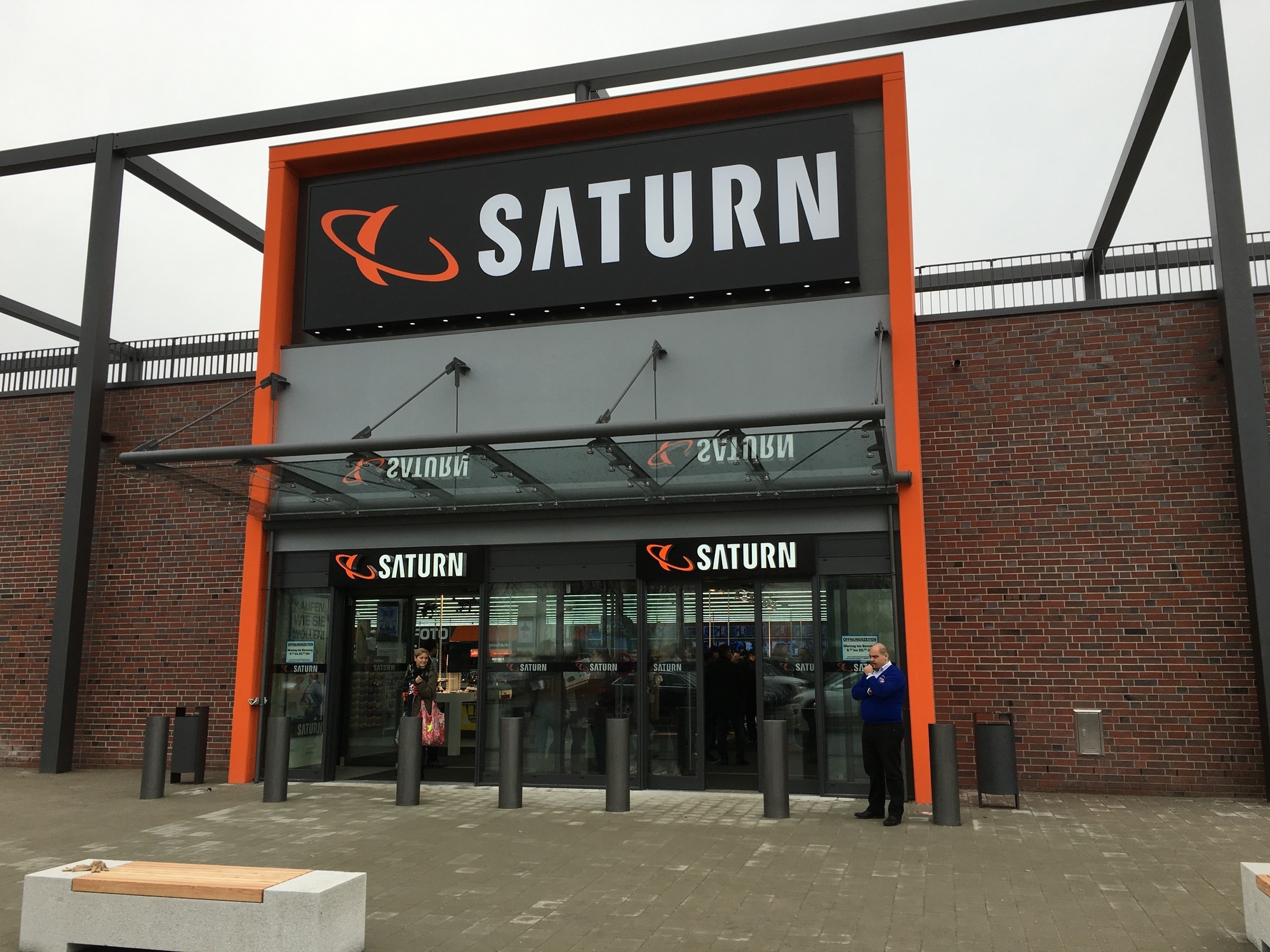 Am 3. März öffnete die neue Friedberger Filiale von Saturn für die Kunden. Foto: B4B WIRTSCHAFTSLEBEN SCHWABEN