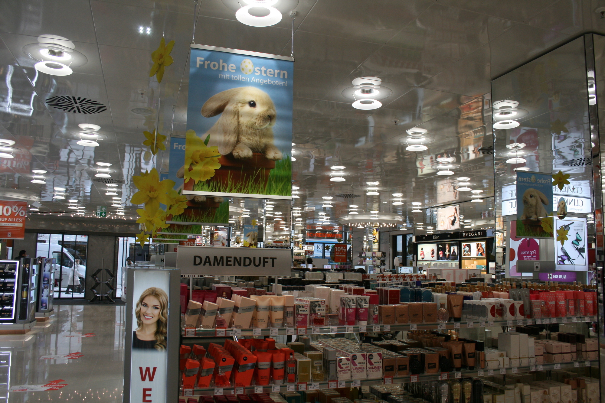 Am 3. März eröffnete Müller die neue Filiale in der Augsburger Annapassage. Foto: B4B WIRTSCHAFTSLEBEN SCHWABEN