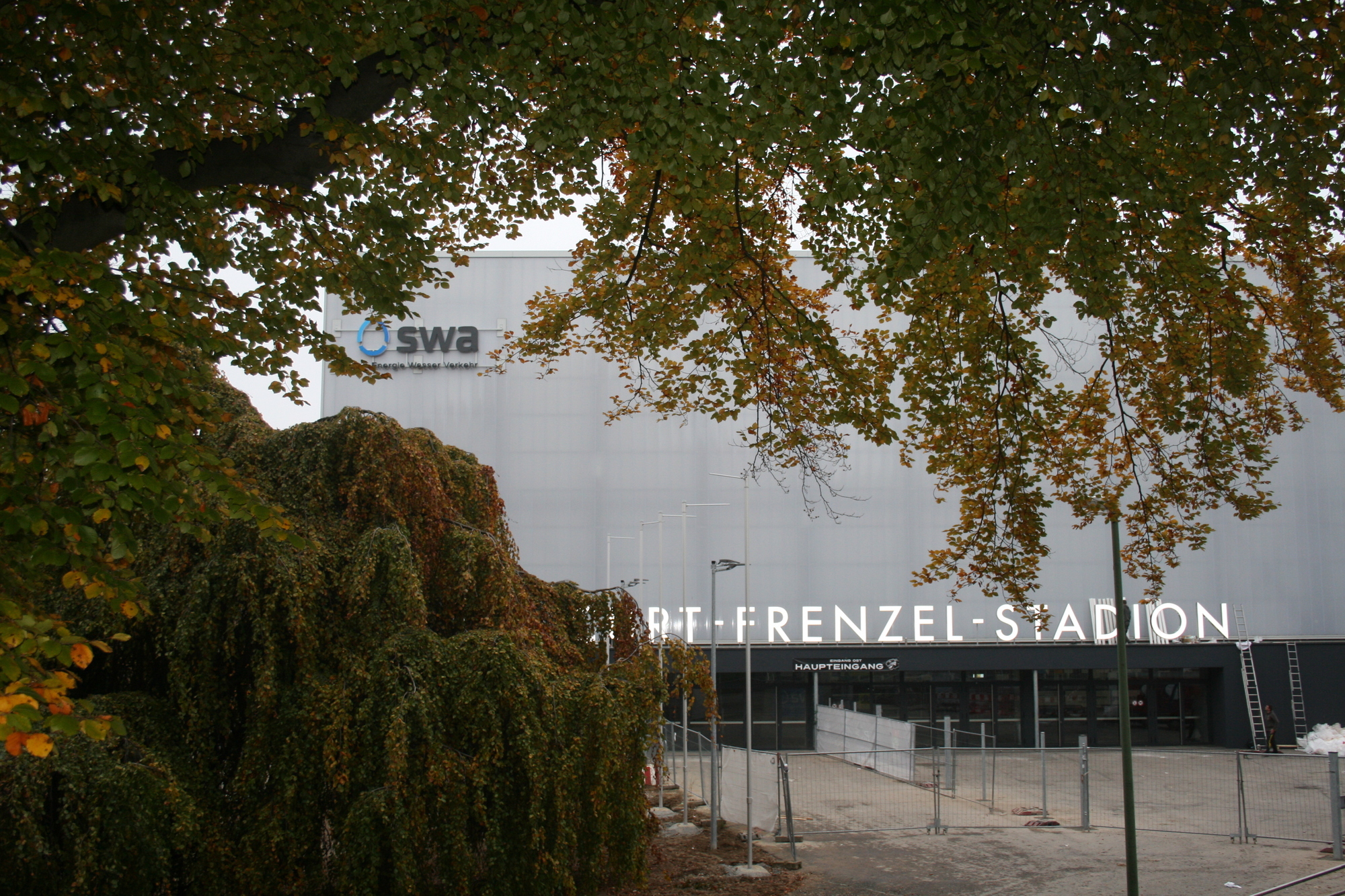 Der AEV freut sich seinen Sponsor SMittermeier halten zu können. Foto: B4B WIRTSCHAFTSLEBEN SCHWABEN