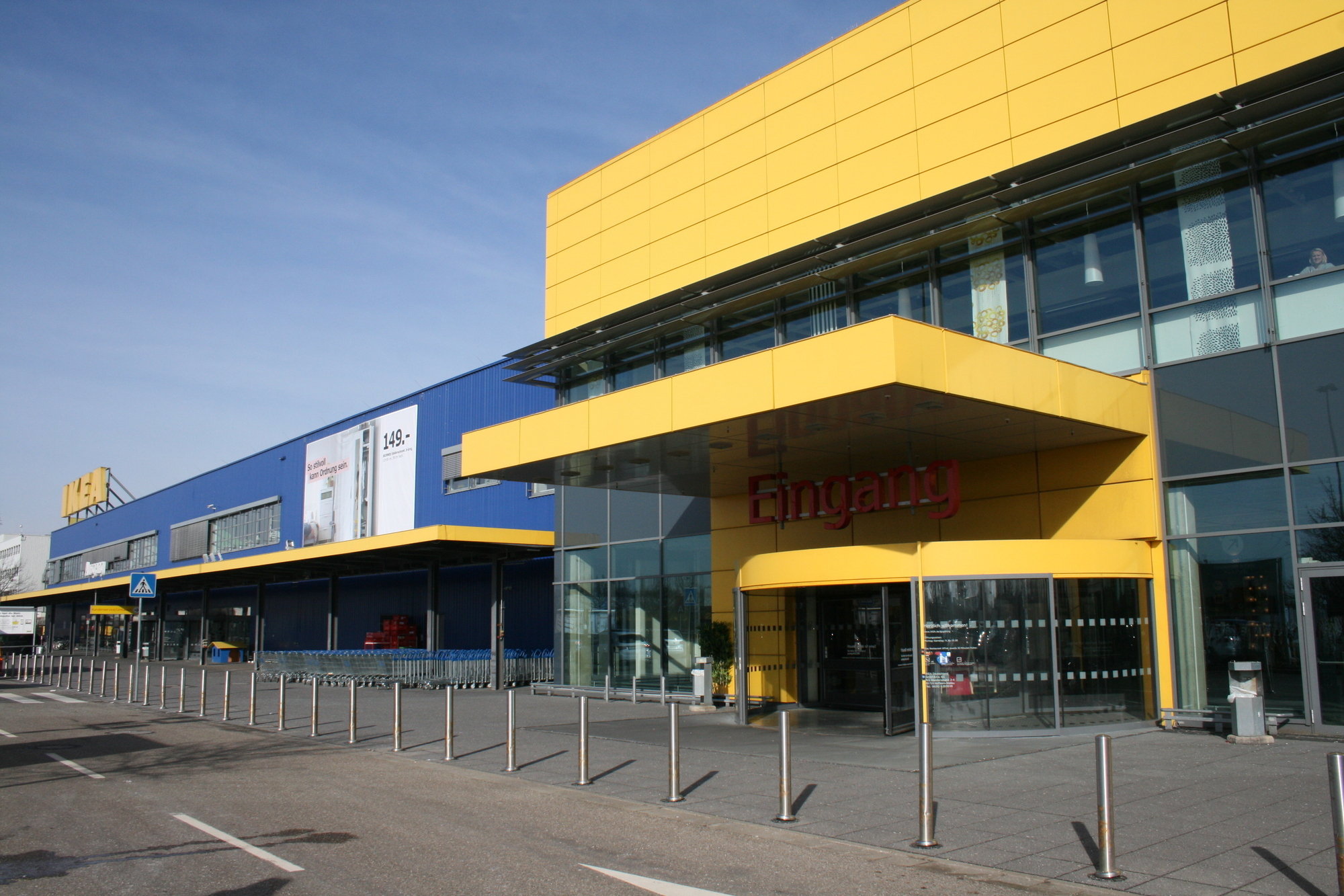 Mit der neuen E-Tankstelle leistet IKEA einen wichtigen Beitrag zur Verkehrswende. Foto: B4B WIRTSCHAFTSLEBEN SCHWABEN