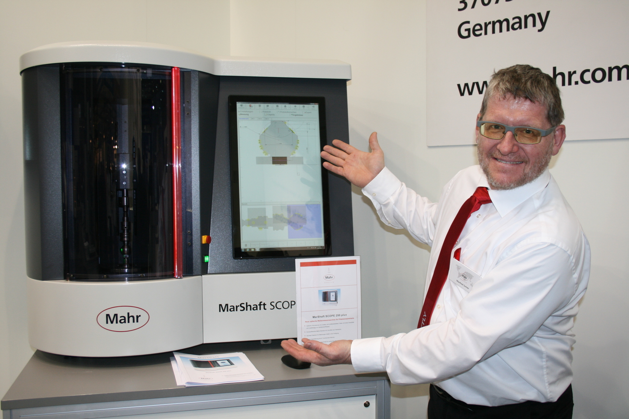 Auf der GrindTec 2016 stellen rund 560 Aussteller aus 27 Nationen ihre Innovationen vor. Foto: B4B WIRTSCHAFTSLEBEN SCHWABEN