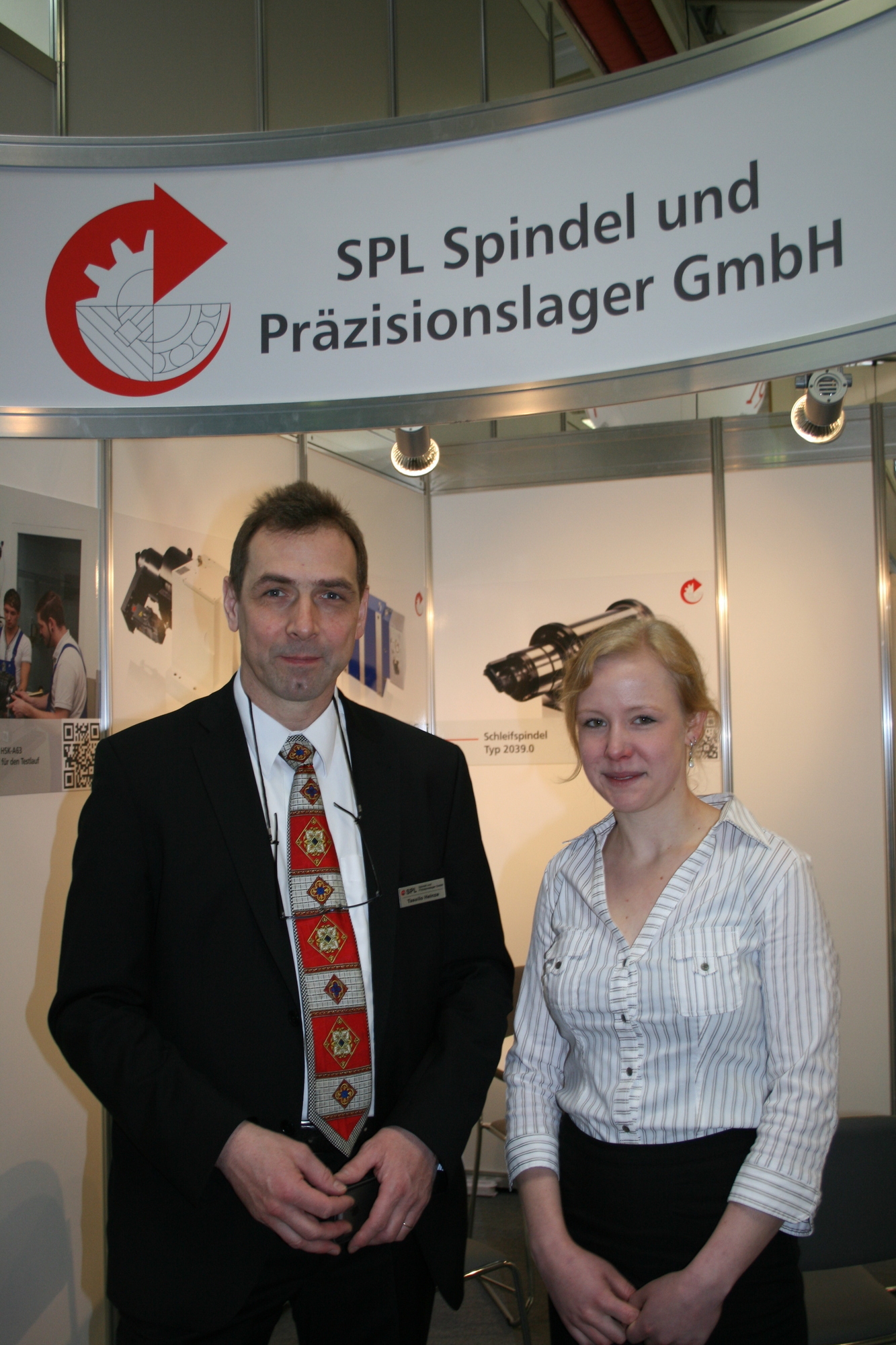 Auf der GrindTec 2016 stellen rund 560 Aussteller aus 27 Nationen ihre Innovationen vor. Foto: B4B WIRTSCHAFTSLEBEN SCHWABEN