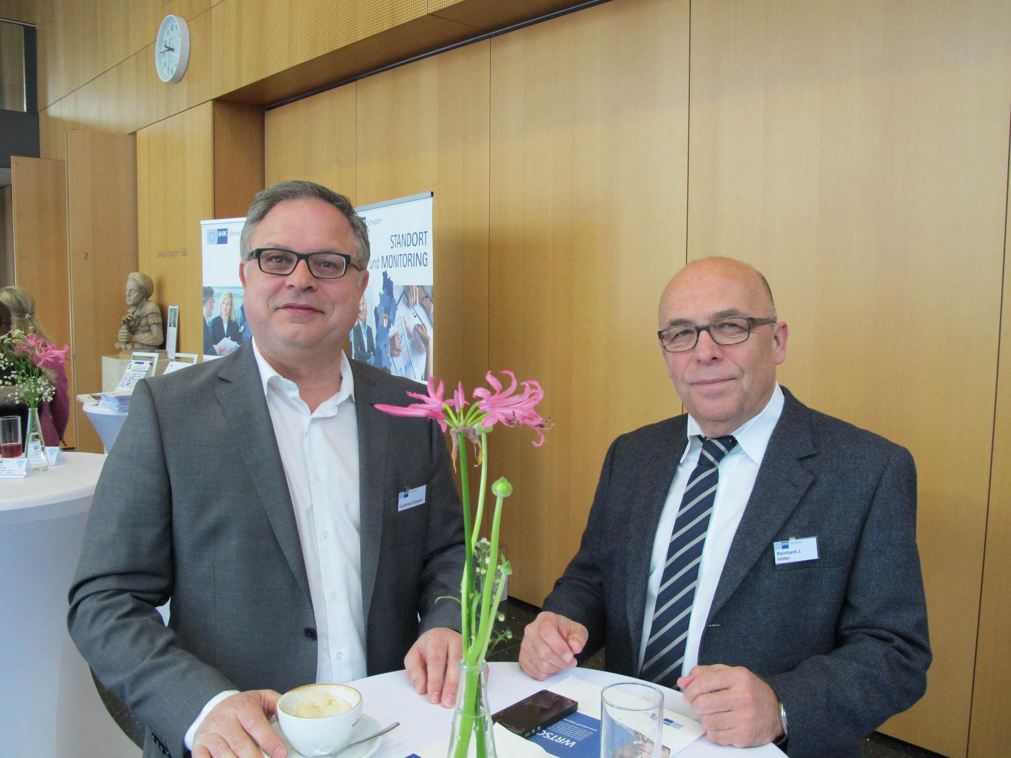 Der IHK-Fachkräftetag konnte mehr als 100 Teilnehmer begrüßen. Foto: B4B WIRTSCHAFTSLEBEN SCHWABEN