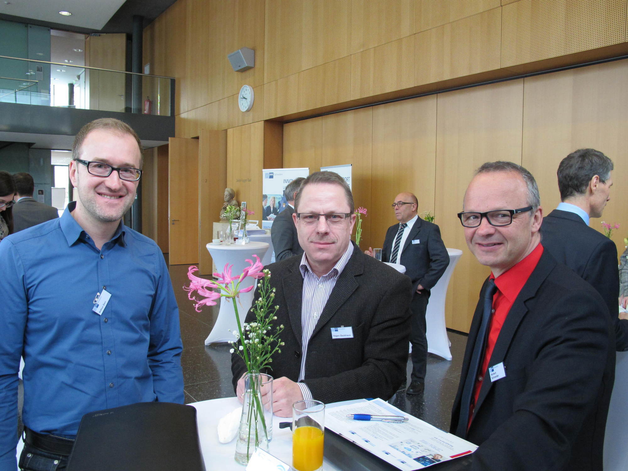 Der IHK-Fachkräftetag konnte mehr als 100 Teilnehmer begrüßen. Foto: B4B WIRTSCHAFTSLEBEN SCHWABEN