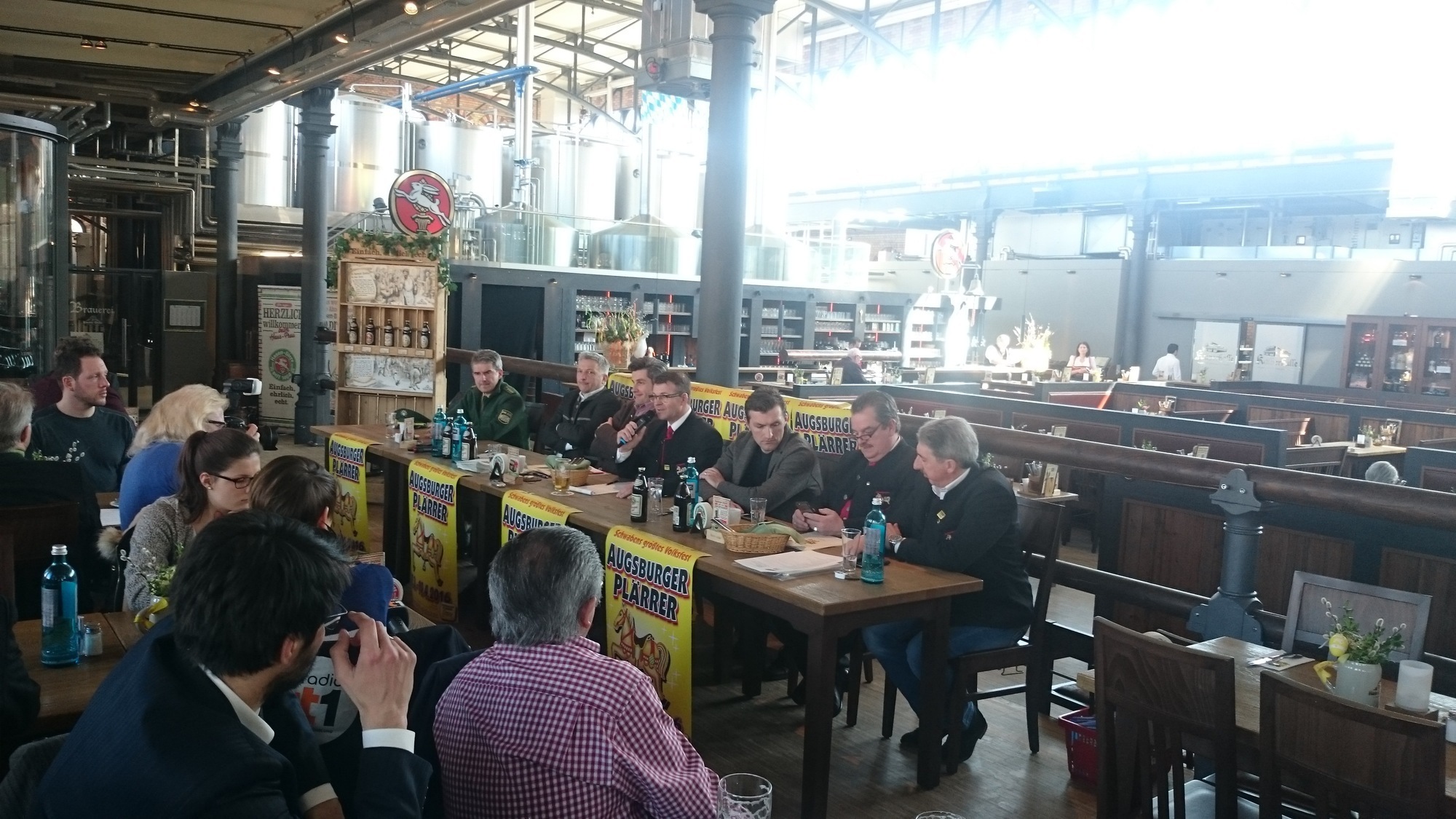 Augsburg feiert wieder Plärrer. 27. März bis 10. April. Foto: B4B WIRTSCHAFTSLEBEN SCHWABEN