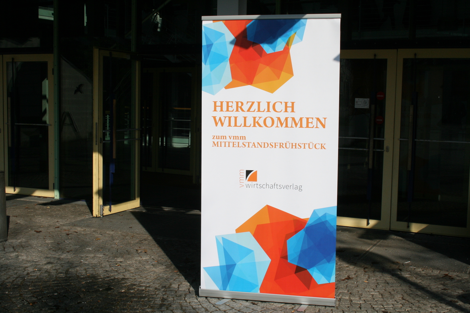 Das 8. vmm Mittelstandsfrühstück fand am 18. März 2016 im ZWW der Uni Augsburg statt. Foto: B4B WIRTSCHAFTSLEBEN SCHWABEN