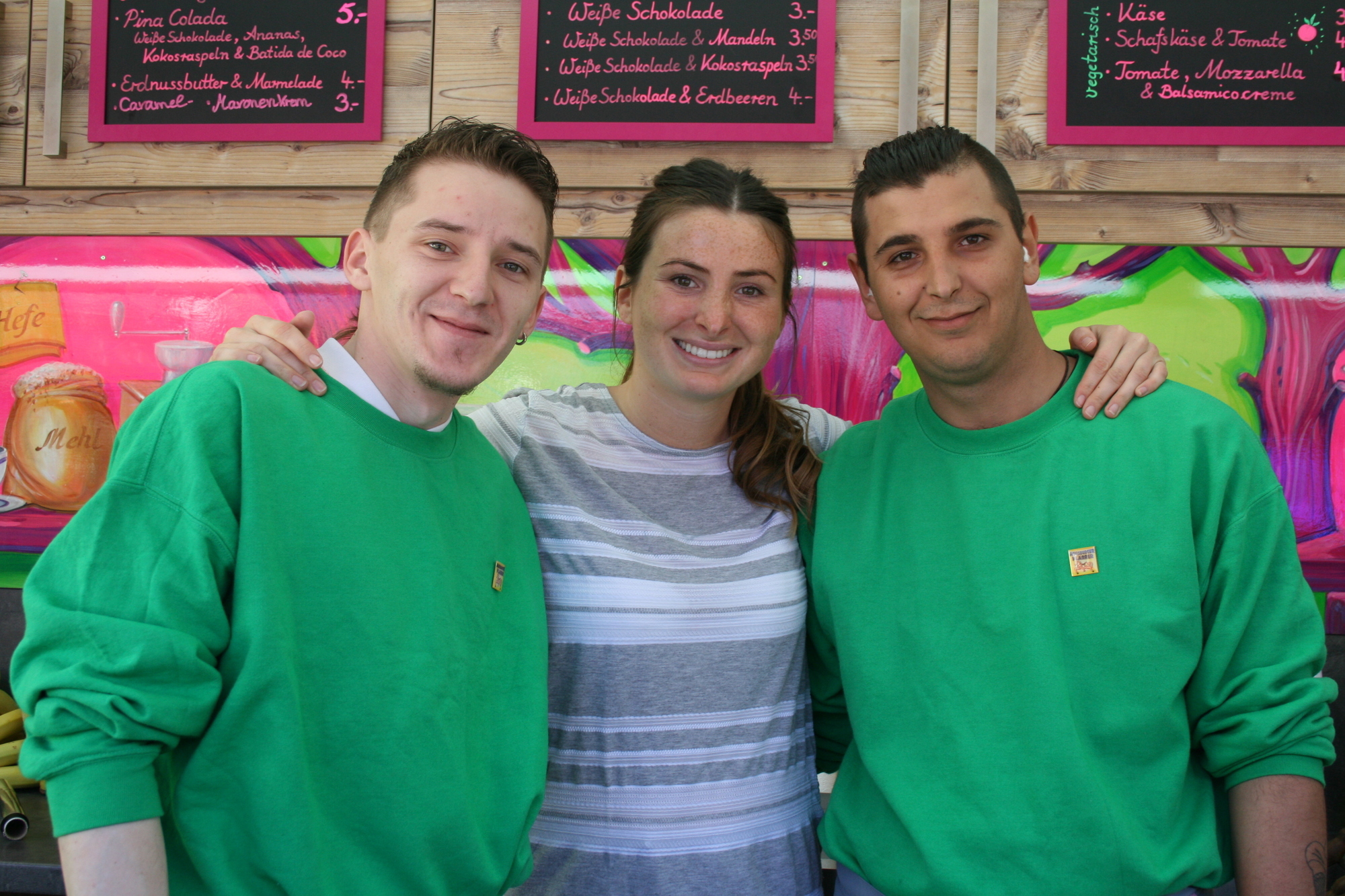 Stefanie Schmidt mit einem Teil ihres Teams. Foto: B4B WIRTSCHAFTSLEBEN SCHWABEN