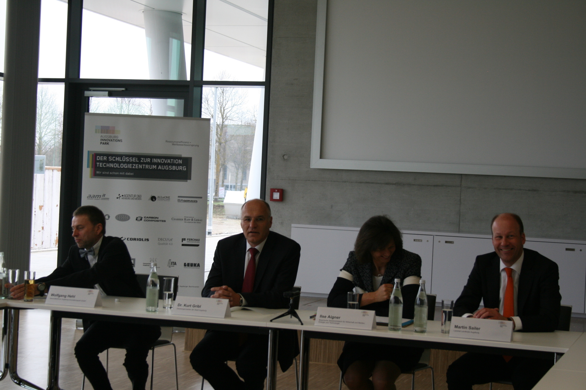 Am 10. April 2016 wurde das Technologiezentrum Augsburg feierlich eröffnet. Foto: B4B WIRTSCHAFTSLEBEN SCHWABEN