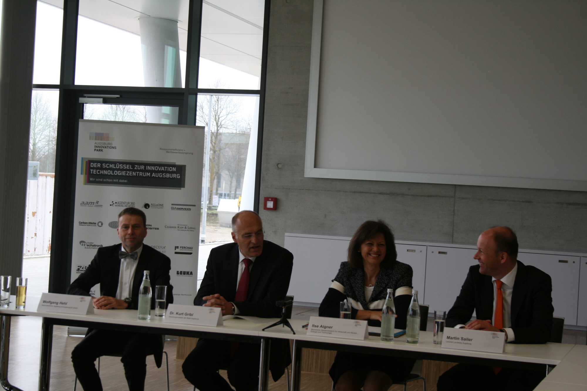 Am 10. April 2016 wurde das Technologiezentrum Augsburg feierlich eröffnet. Foto: B4B WIRTSCHAFTSLEBEN SCHWABEN