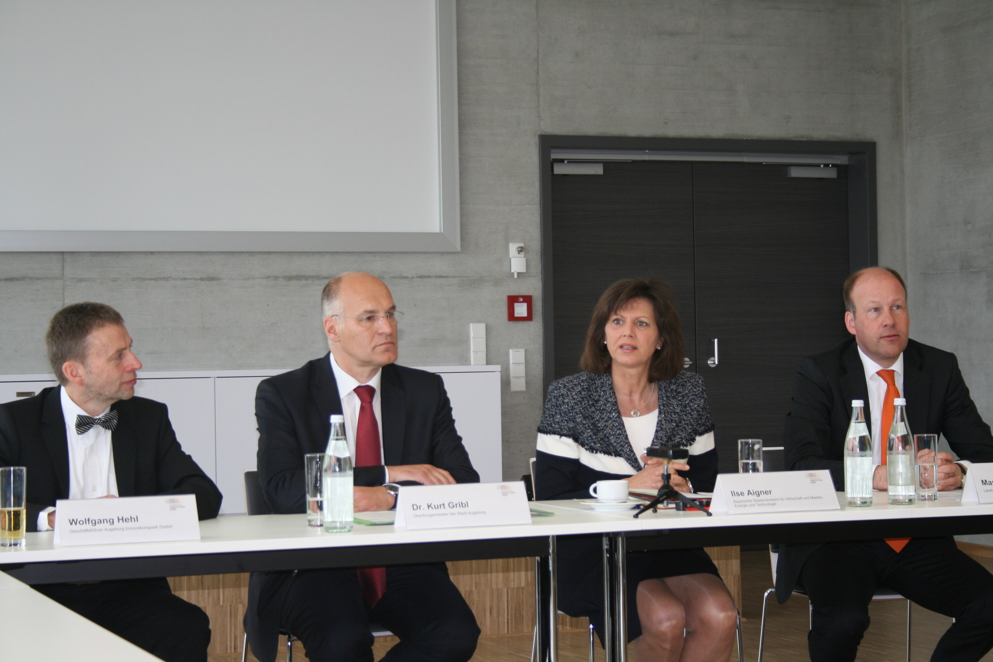 Am 10. April 2016 wurde das Technologiezentrum Augsburg feierlich eröffnet. Foto: B4B WIRTSCHAFTSLEBEN SCHWABEN