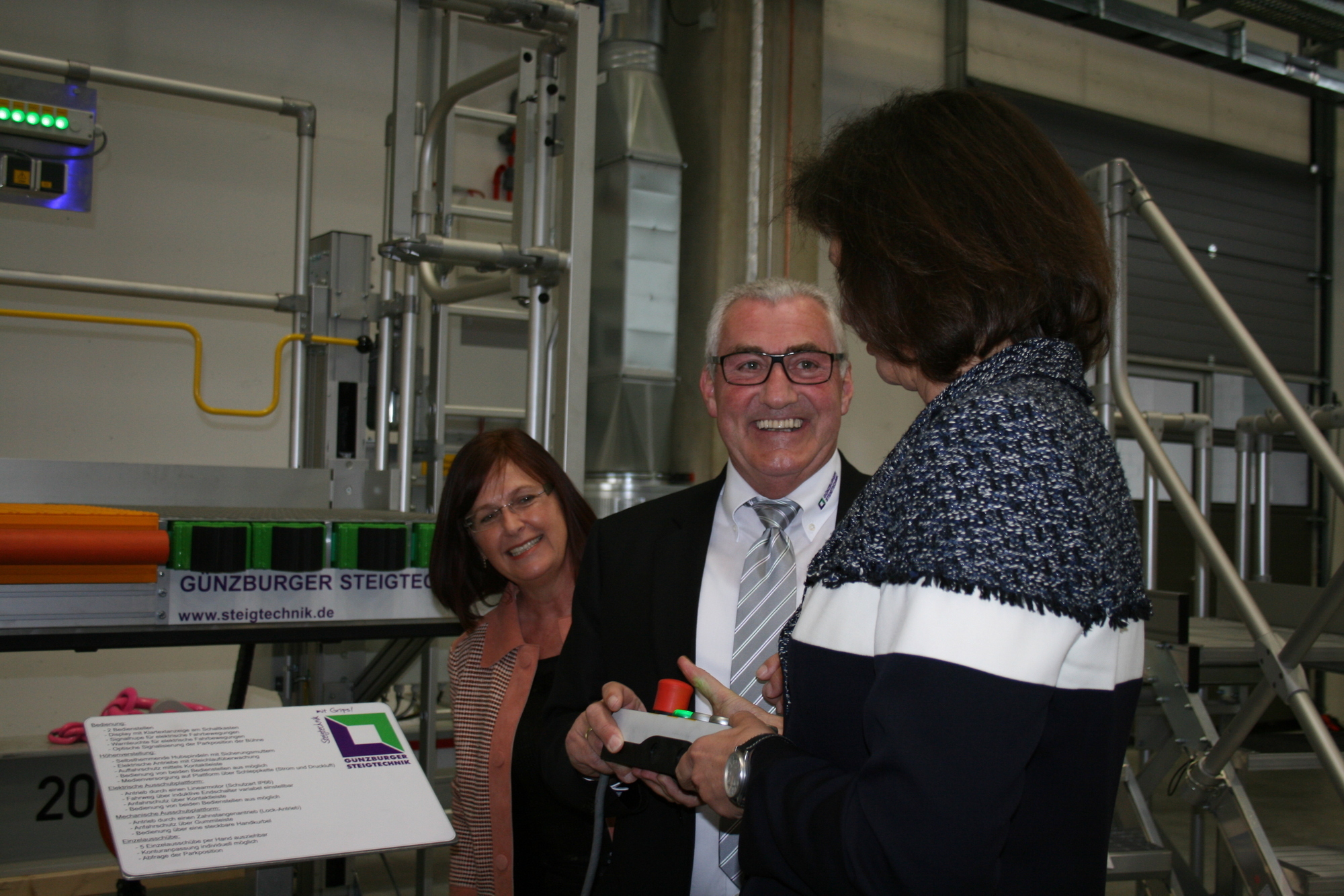 Am 10. April 2016 wurde das Technologiezentrum Augsburg feierlich eröffnet. Foto: B4B WIRTSCHAFTSLEBEN SCHWABEN