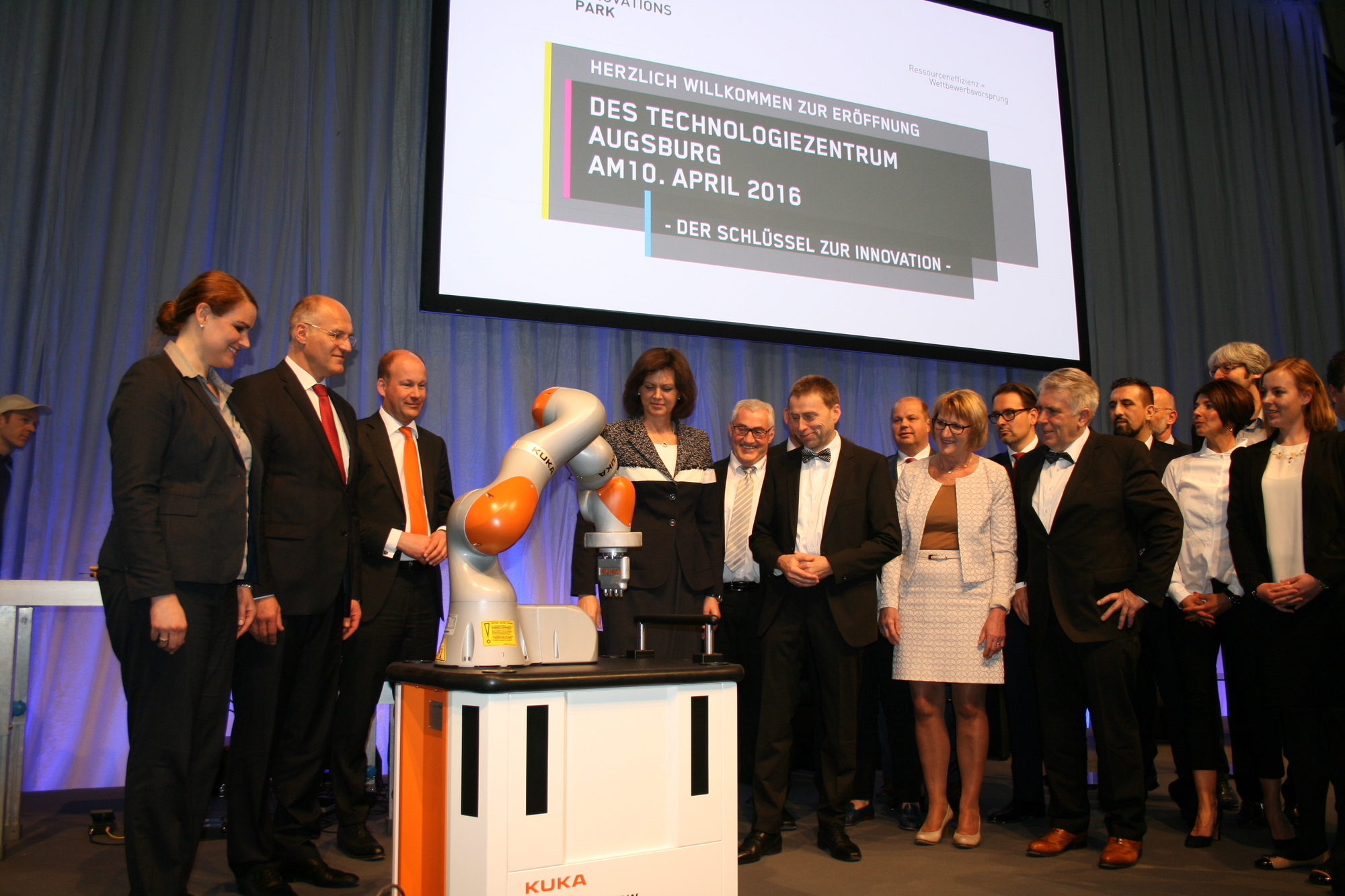 Am 10. April 2016 wurde das Technologiezentrum Augsburg feierlich eröffnet. Foto: B4B WIRTSCHAFTSLEBEN SCHWABEN