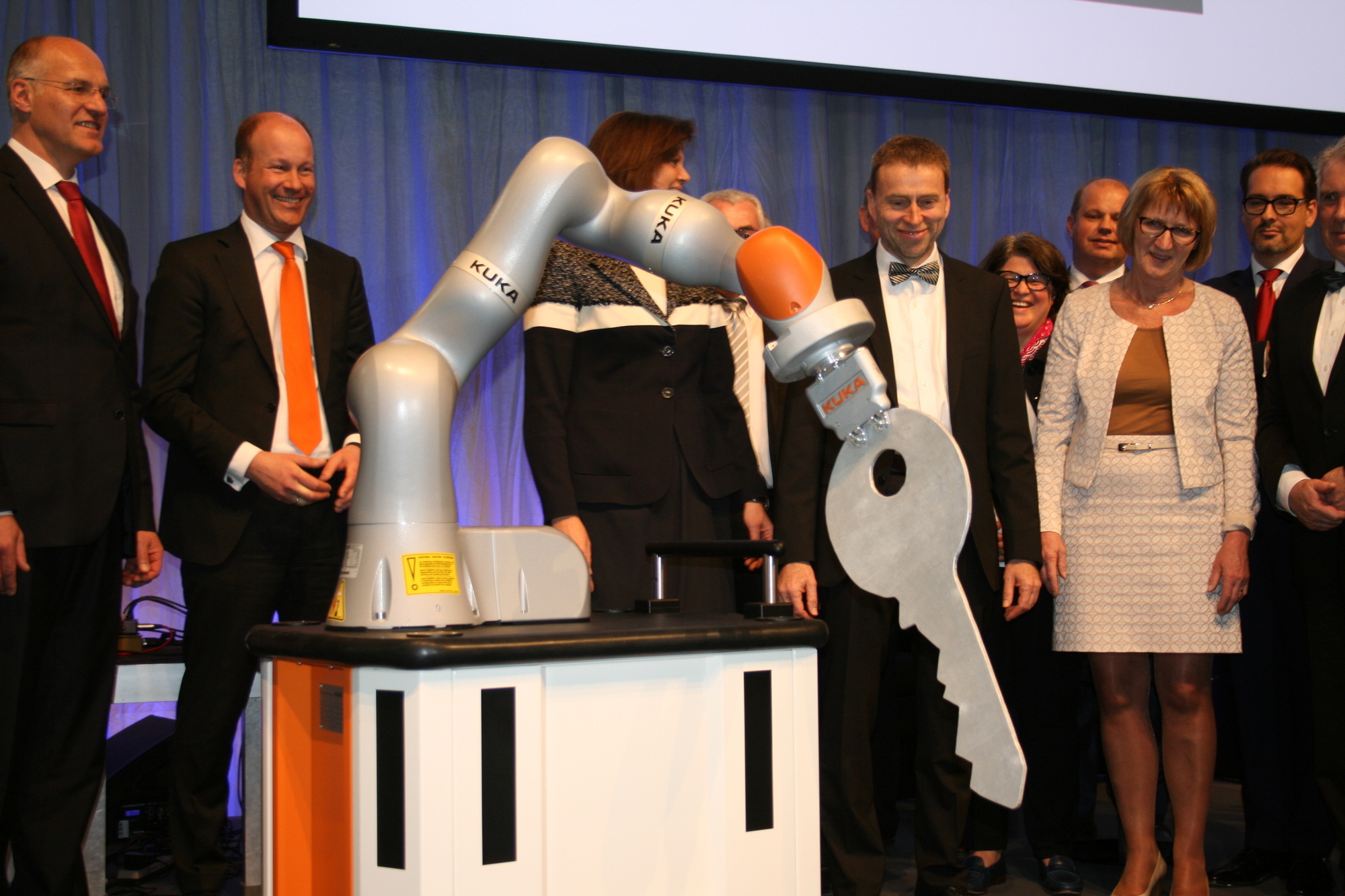 Am 10. April 2016 wurde das Technologiezentrum Augsburg feierlich eröffnet. Foto: B4B WIRTSCHAFTSLEBEN SCHWABEN