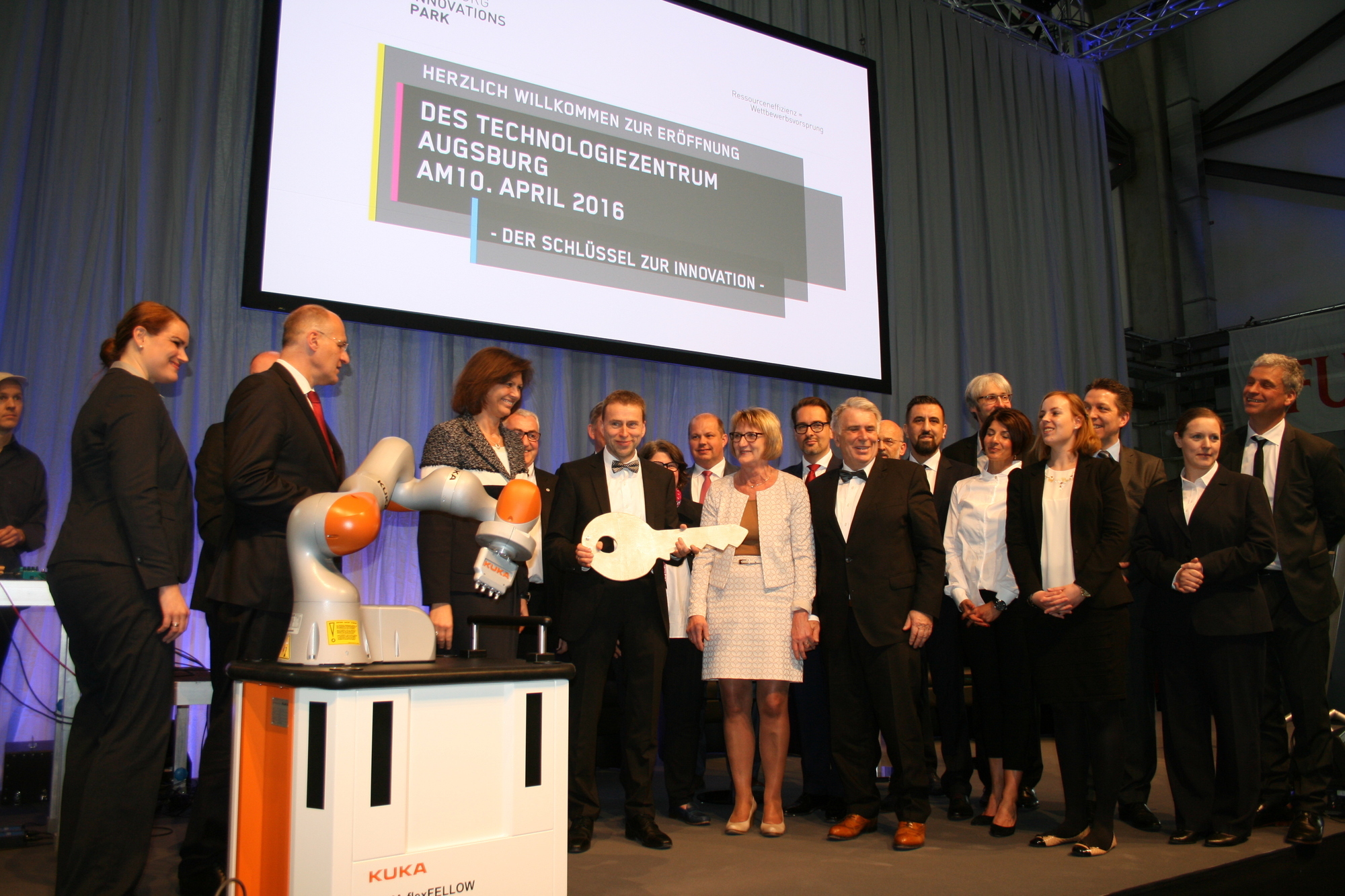 Am 10. April 2016 wurde das Technologiezentrum Augsburg feierlich eröffnet. Foto: B4B WIRTSCHAFTSLEBEN SCHWABEN