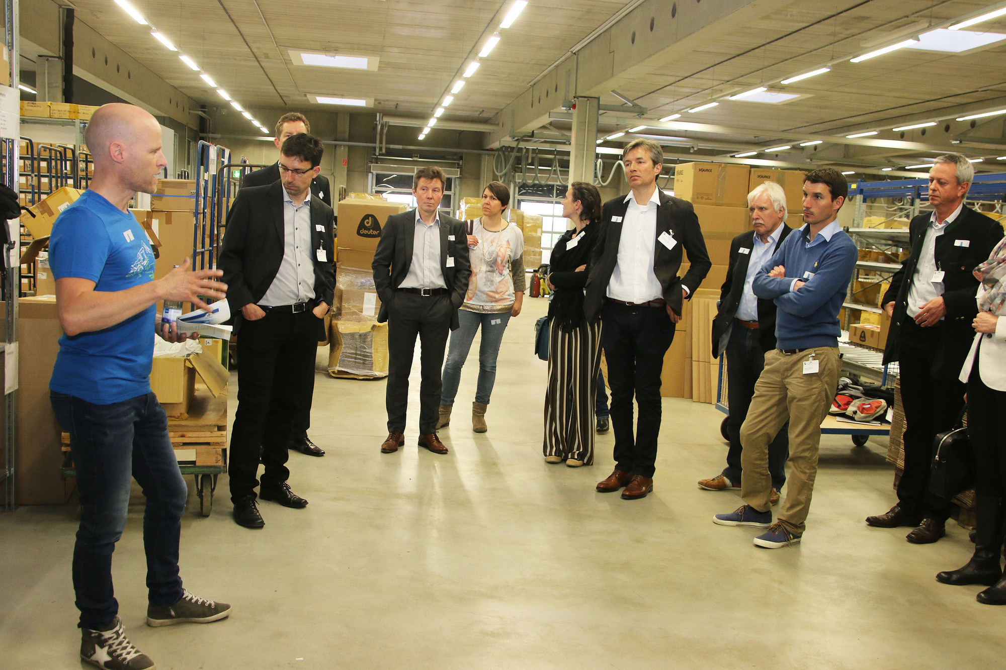 Marketing Club Augsburg zu Besuch bei Deuter in Gersthofen