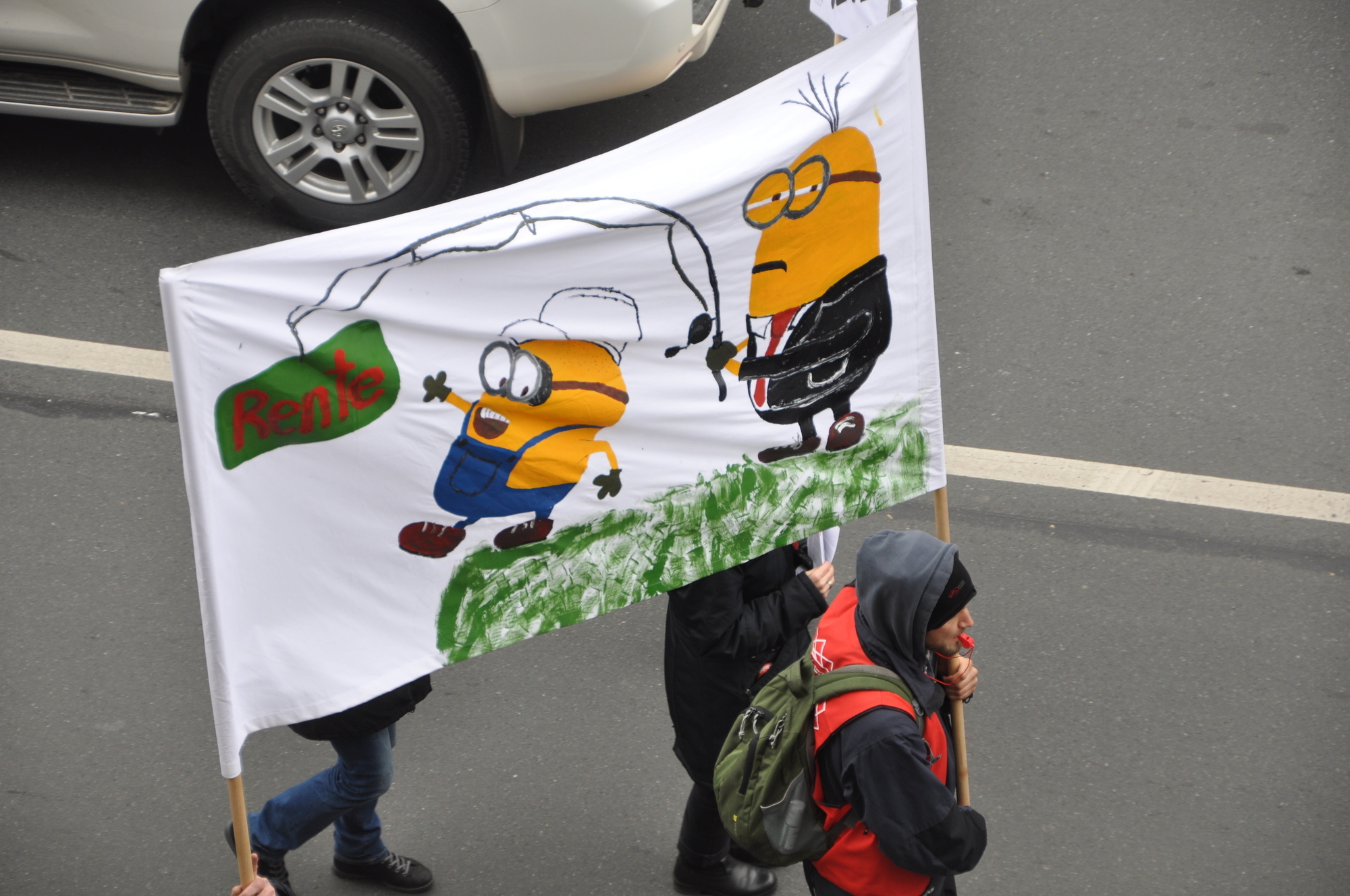 Zahlreiche Mitglieder aus ganz Schwaben nahmen an der Demonstration in Augsburg teil. Foto: B4B WIRTSCHAFTSLEBEN SCHWABEN
