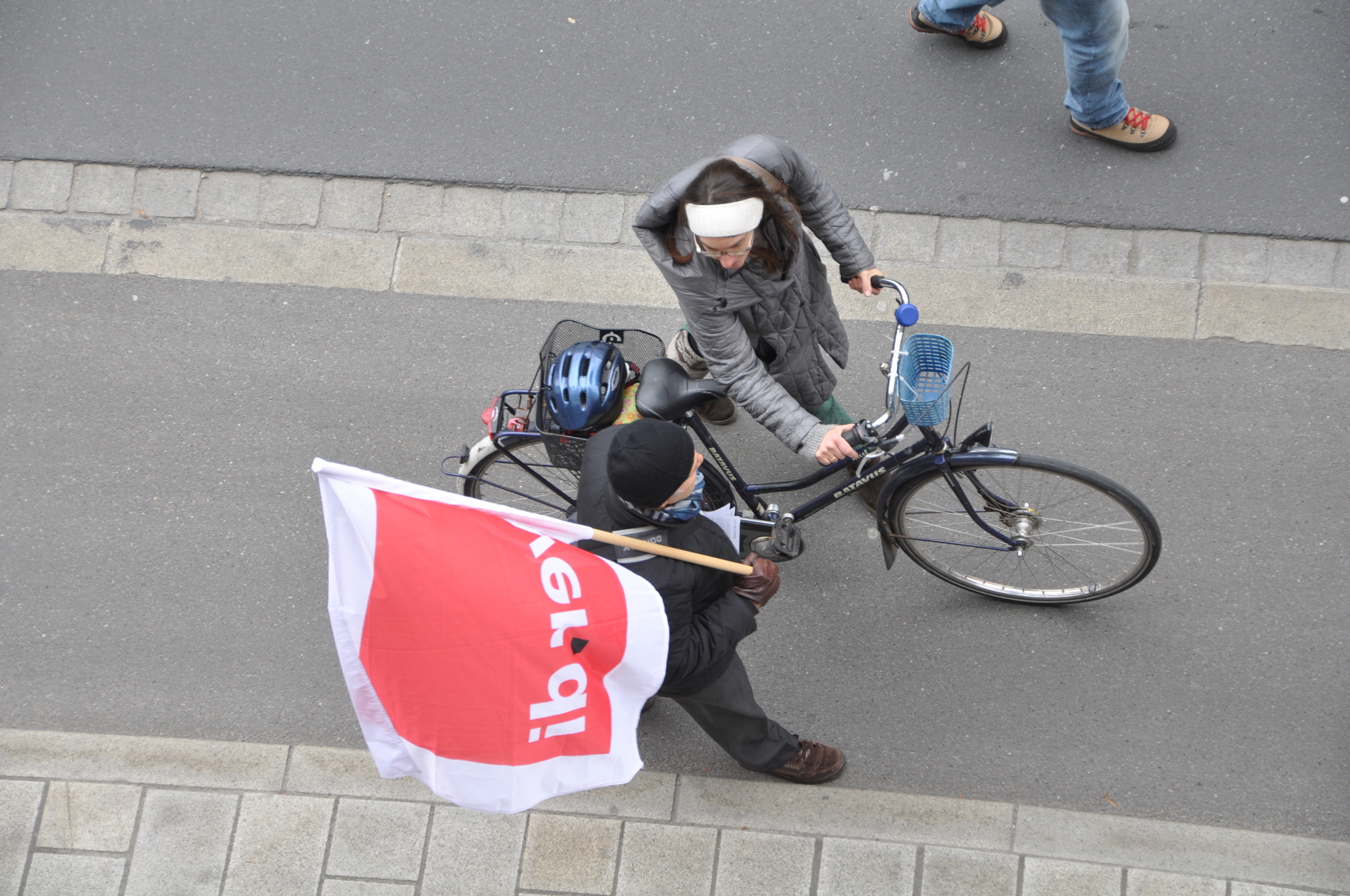 Zahlreiche Mitglieder aus ganz Schwaben nahmen an der Demonstration in Augsburg teil. Foto: B4B WIRTSCHAFTSLEBEN SCHWABEN