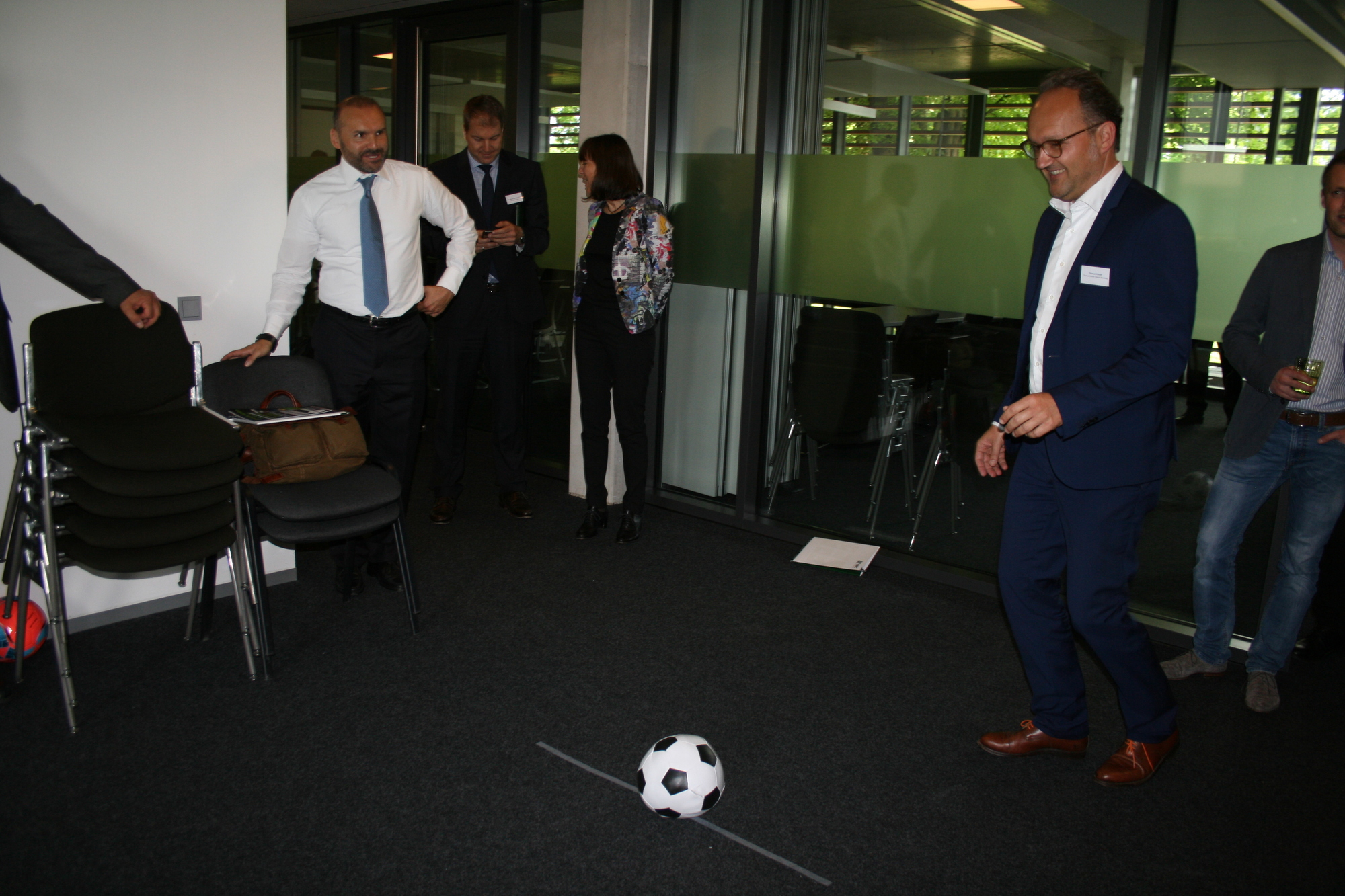Das zweite Netzwerktreffen von „Talente für die Region“ fand bei SMC IT Solutions statt. Foto: B4B WIRTSCHAFTSLEBEN SCHWABEN