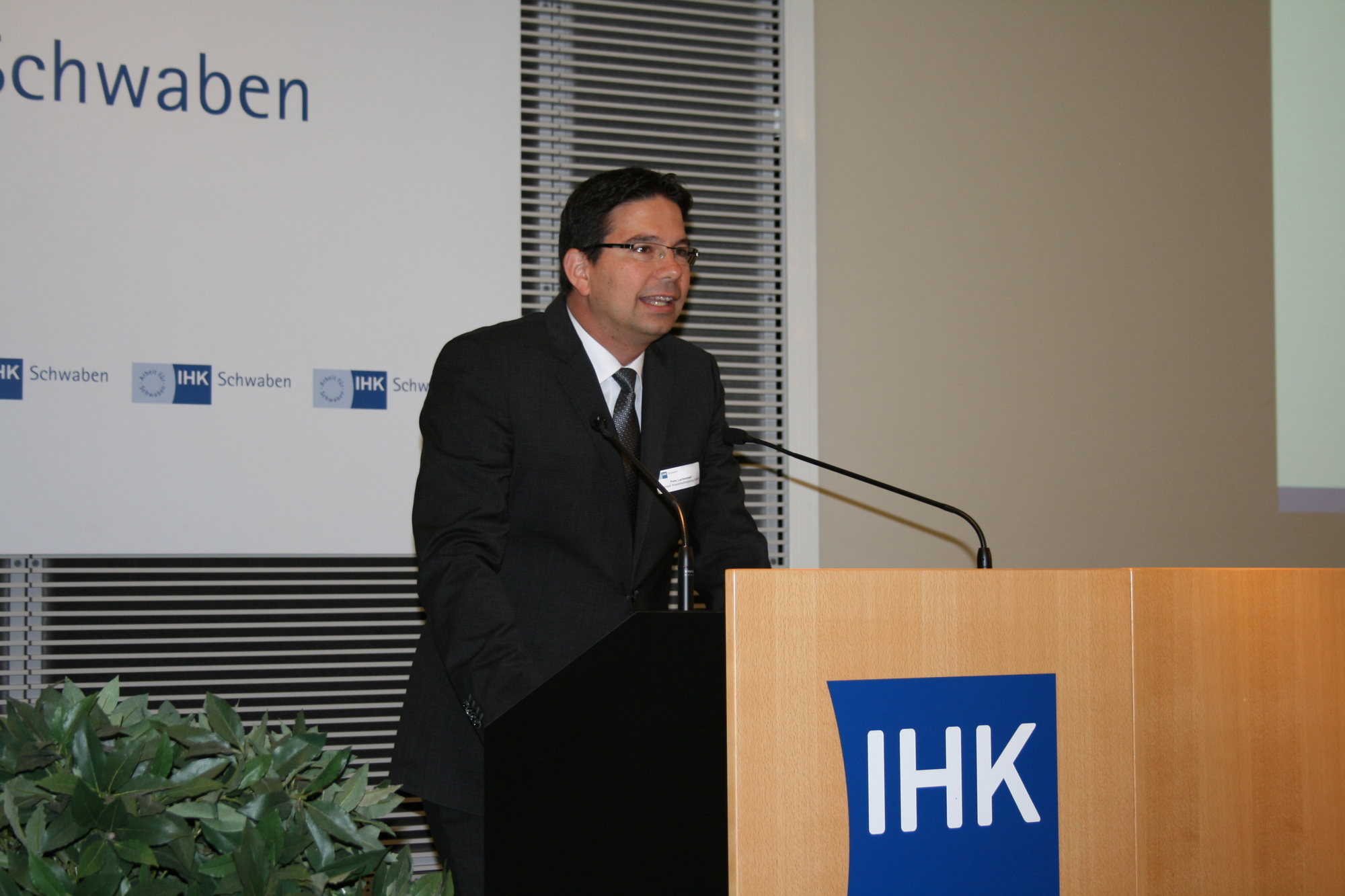 IHK Schwaben zeigt wie Digitalisierung im Mittelstand gelingt. Foto: B4B WIRTSCHAFTSLEBEN SCHWABEN