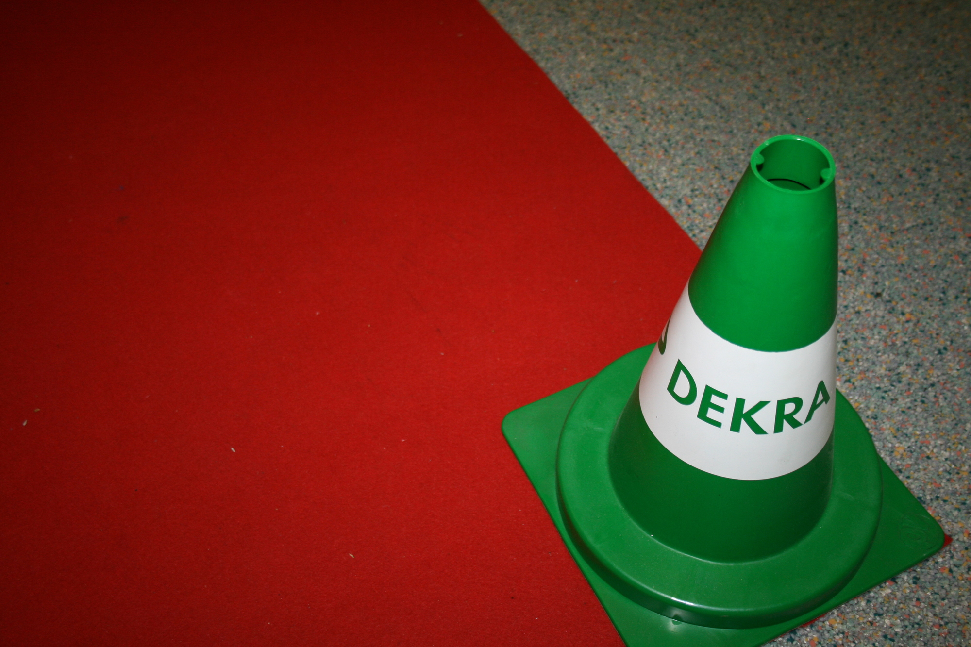 DEKRA Modenschau in Augsburg zum Thema Sicherheit. Foto: B4B WIRTSCHAFTSLEBEN SCHWABEN