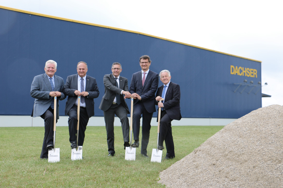 Beim Spatenstich in Hörsching, Österreich. Foto: DACHSER Group SE & Co. KG