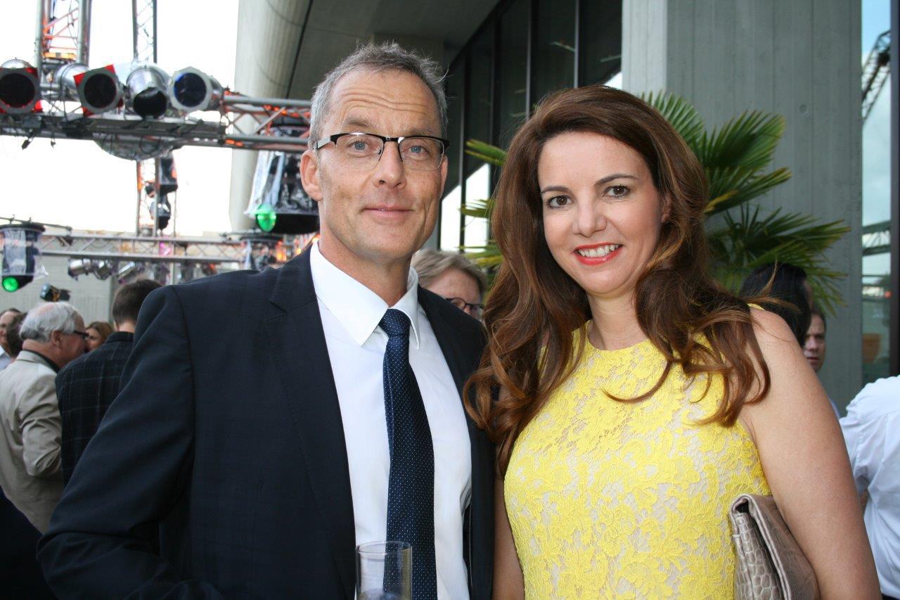 Ausgelassene Stimmung auf dem Augsburger Medienpreis 2016. Foto: B4B WIRTSCHAFTSLEBEN SCHWABEN