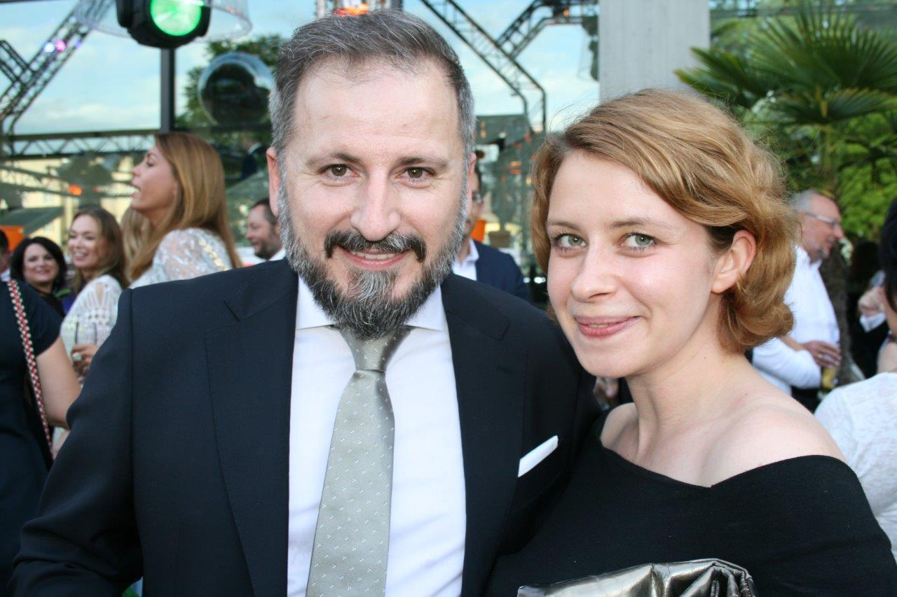 Ausgelassene Stimmung auf dem Augsburger Medienpreis 2016. Foto: B4B WIRTSCHAFTSLEBEN SCHWABEN