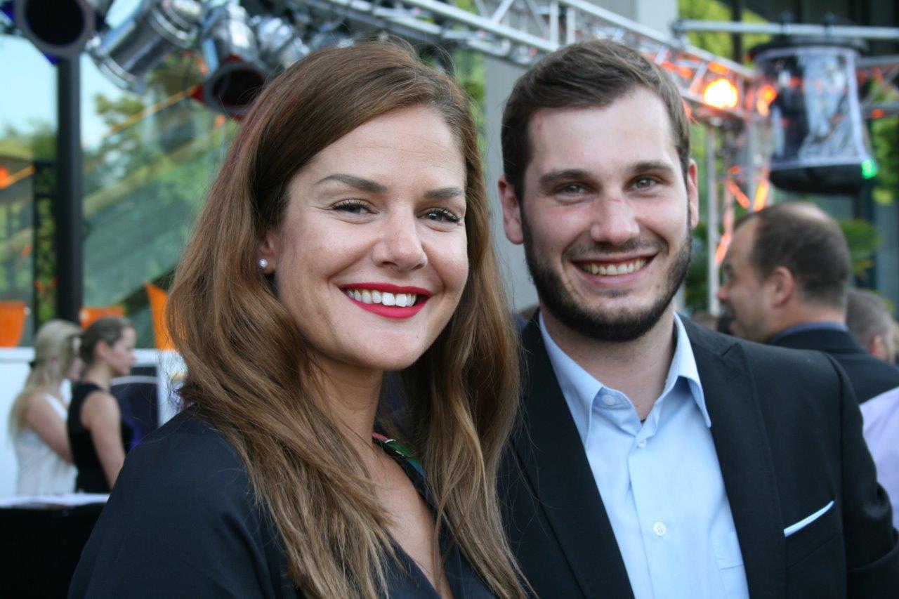 Ausgelassene Stimmung auf dem Augsburger Medienpreis 2016. Foto: B4B WIRTSCHAFTSLEBEN SCHWABEN