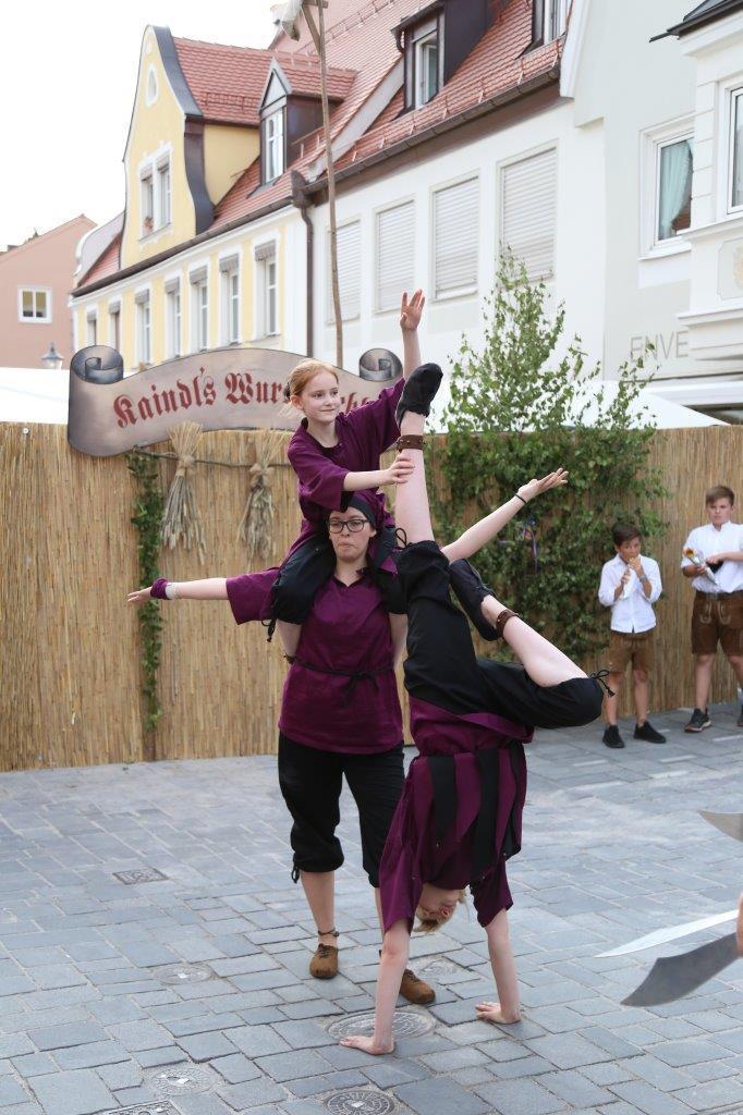 Eröfnungswochenende auf der Friedberger Zeit 2016. Foto: B4B WIRSCHAFTSLEBEN SCHWABEN