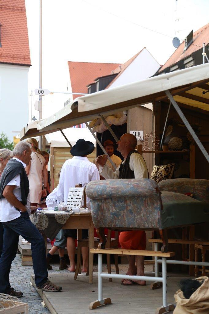 Eröfnungswochenende auf der Friedberger Zeit 2016. Foto: B4B WIRSCHAFTSLEBEN SCHWABEN