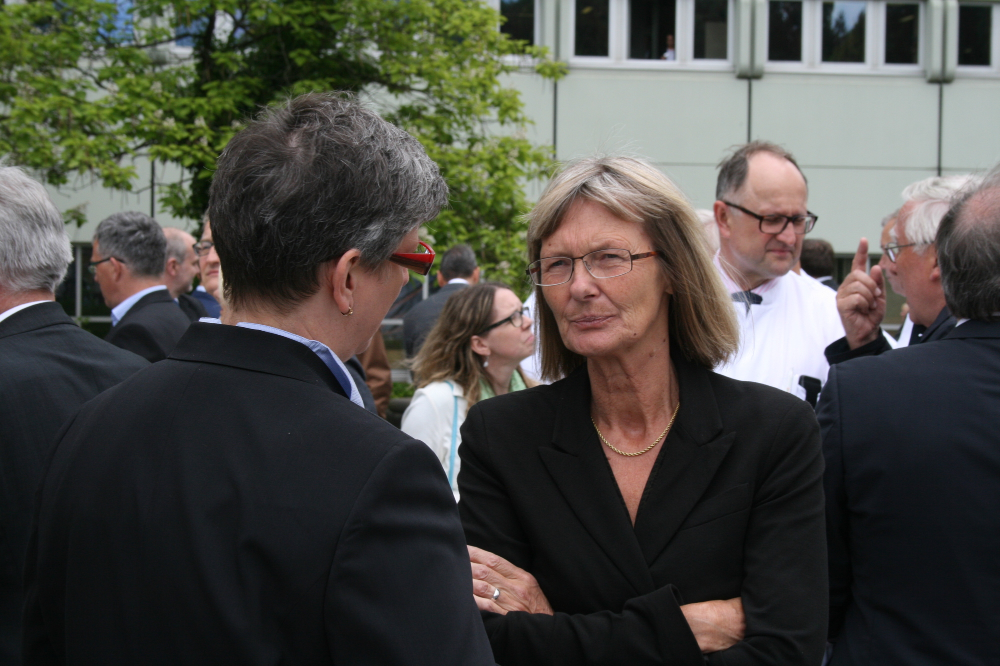 Die Grundsteinlegung für den Klinikum-Anbau West erfolgte am 15. Juil 2016. Foto: B4B WIRTSCHAFTSLEBEN SCHWABEN